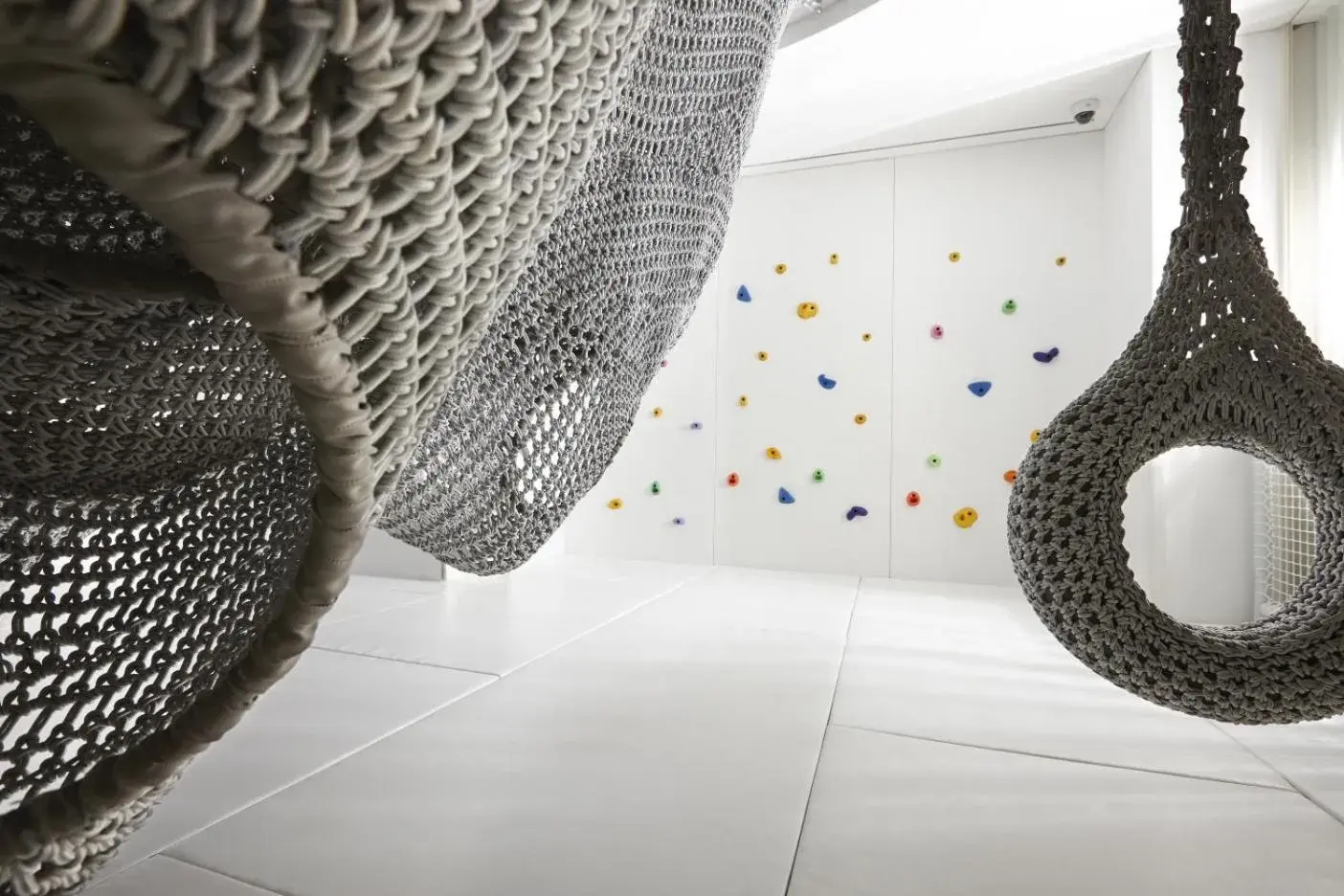 Deluxe King Room with Access to Sauna, Pool, Fitness in Rolling Hills Hotel Deluxe King Room with Access to Sauna, Pool, Fitness in Rolling Hills Hotel