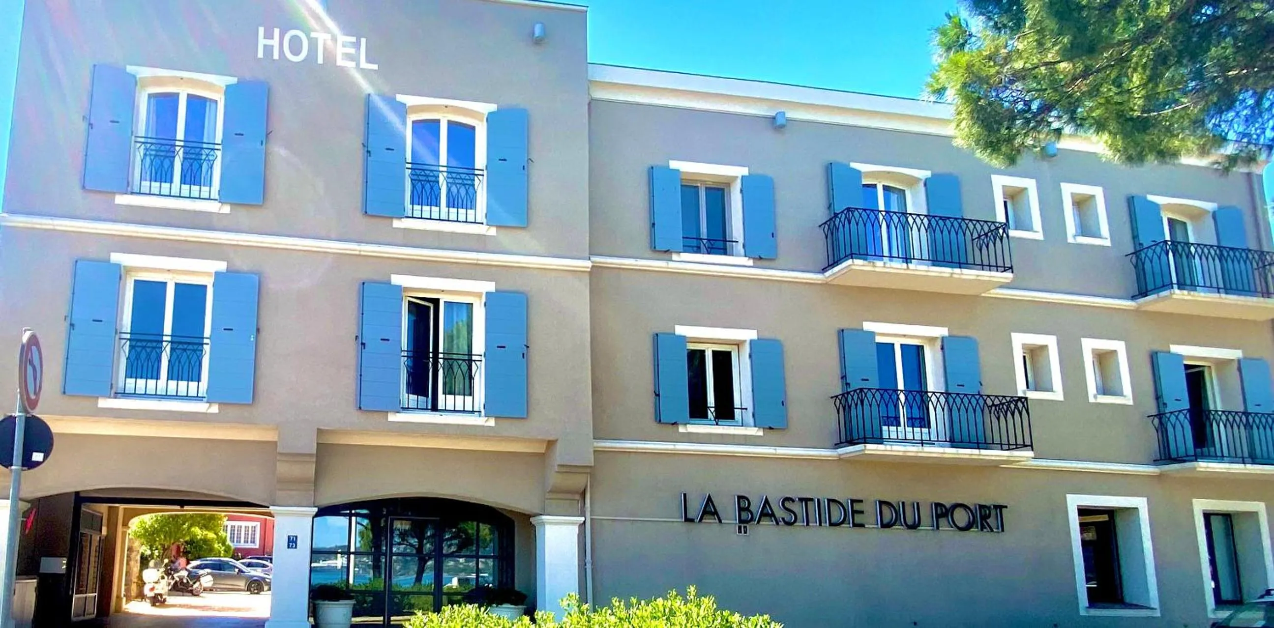 La Bastide Du Port - Hôtel de Charme
