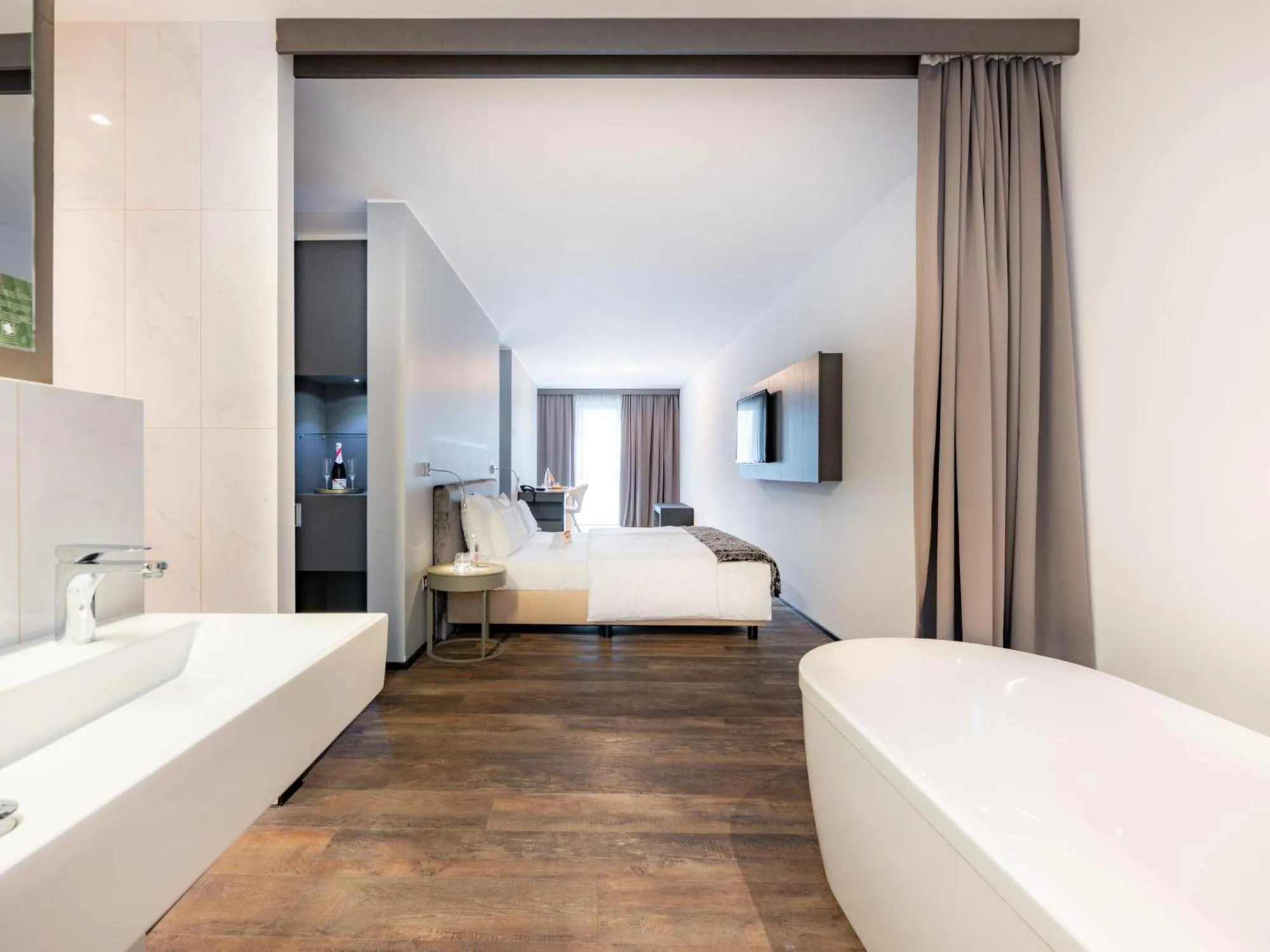 Bed in Hotel City Maribor