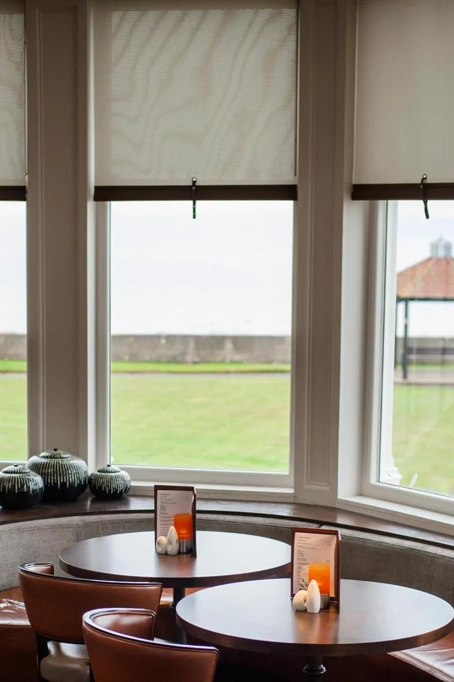 Restaurant/places to eat in Seamill Hydro Hotel