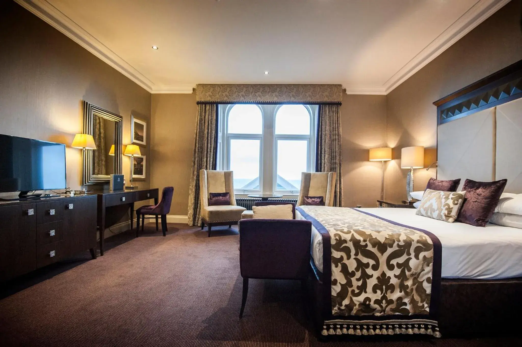 Signature Suite in Seamill Hydro Hotel Signature Suite in Seamill Hydro Hotel