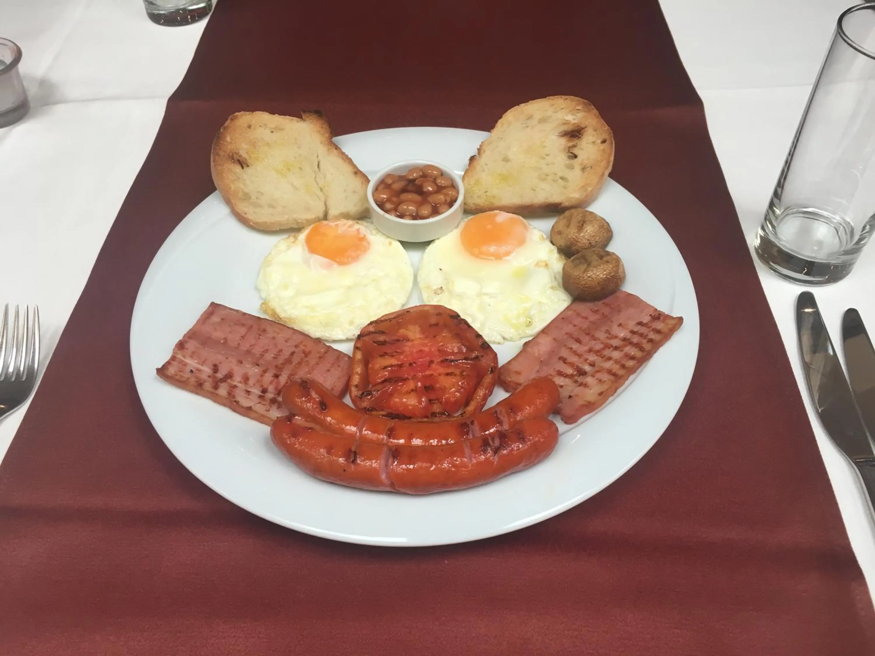 Breakfast in Favorit Hotel