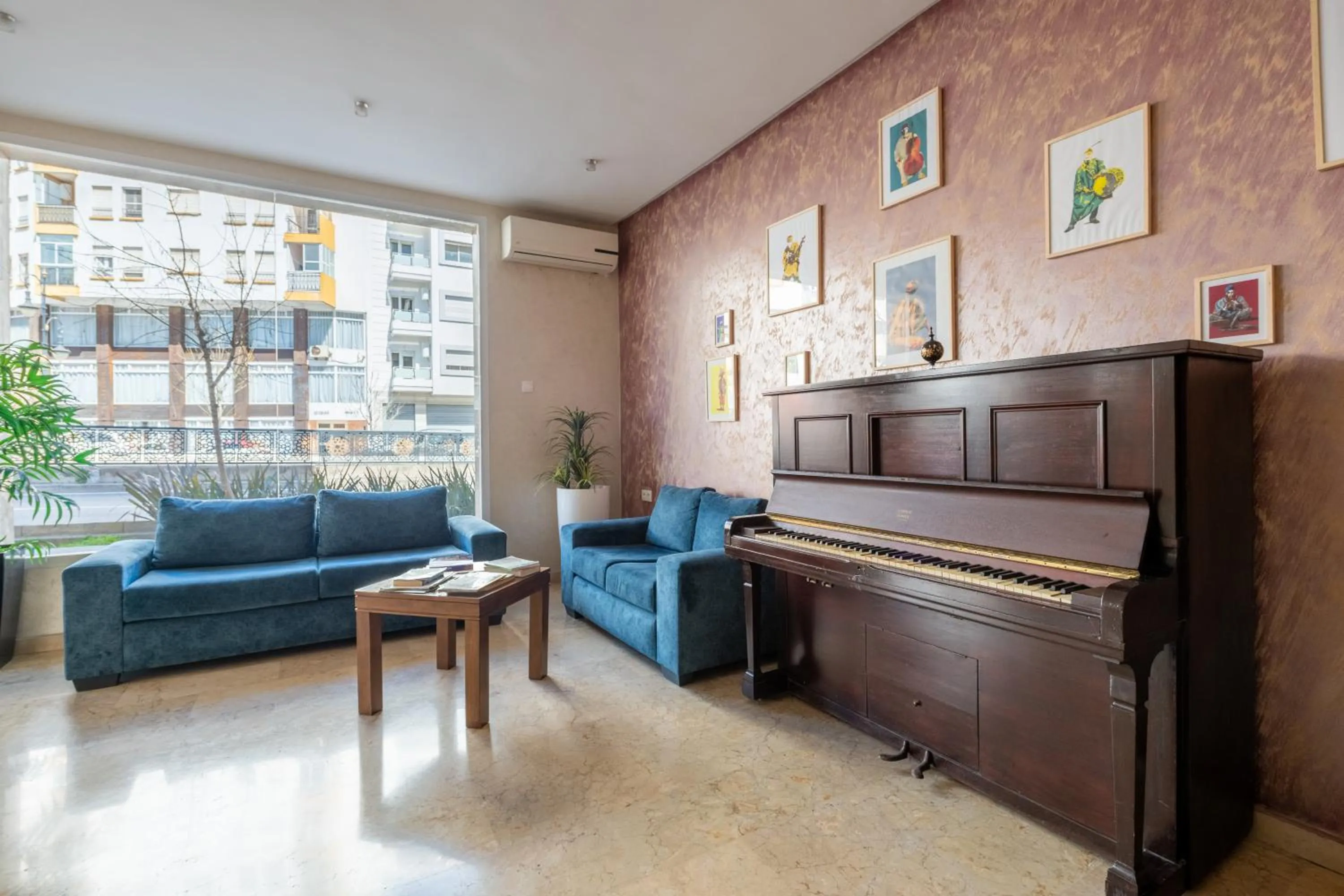 Lobby or reception in Hotel Etoile Du Nord