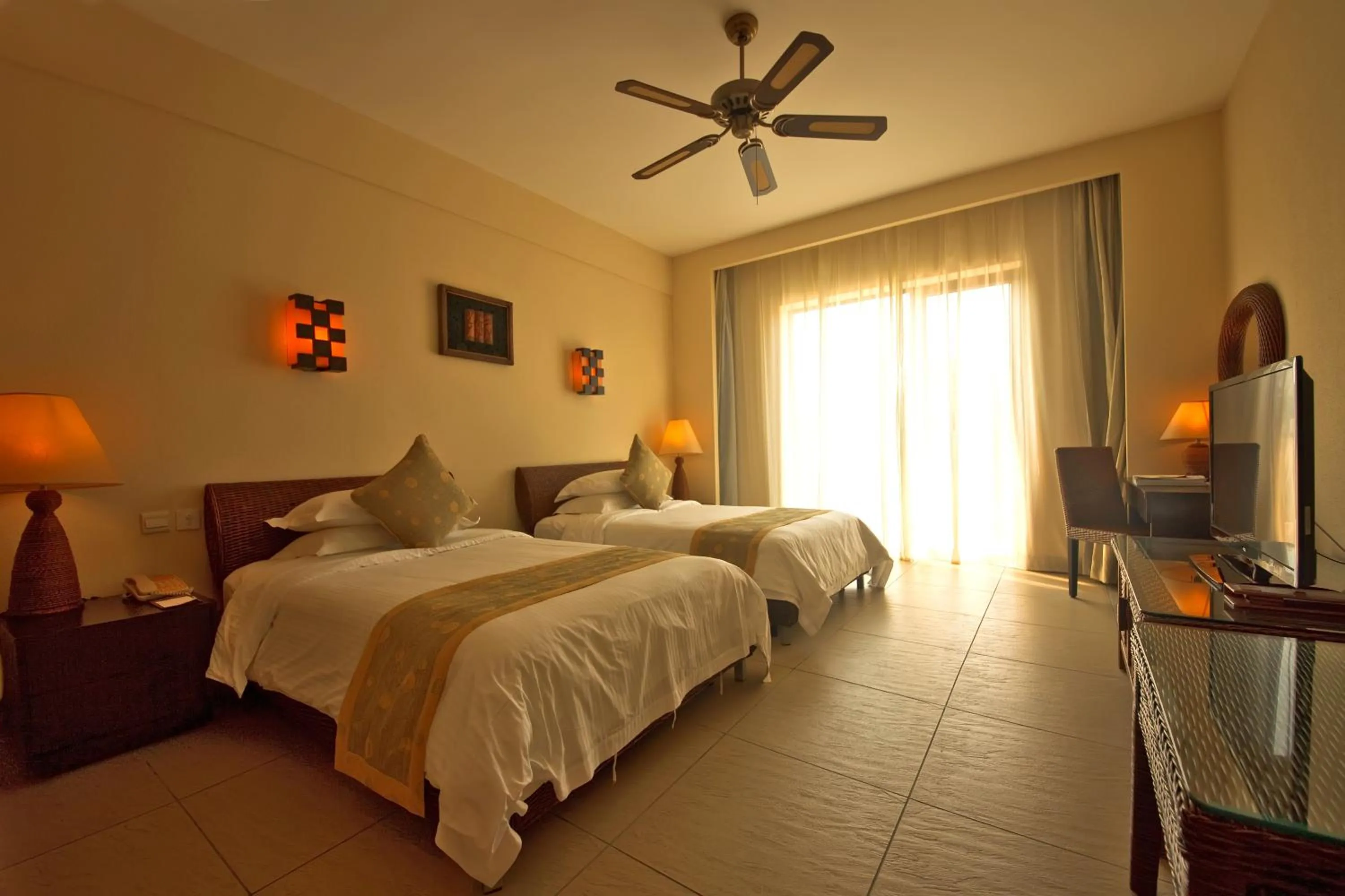 Bedroom, Bed in Sanya Yalong Bay Villas & Spa