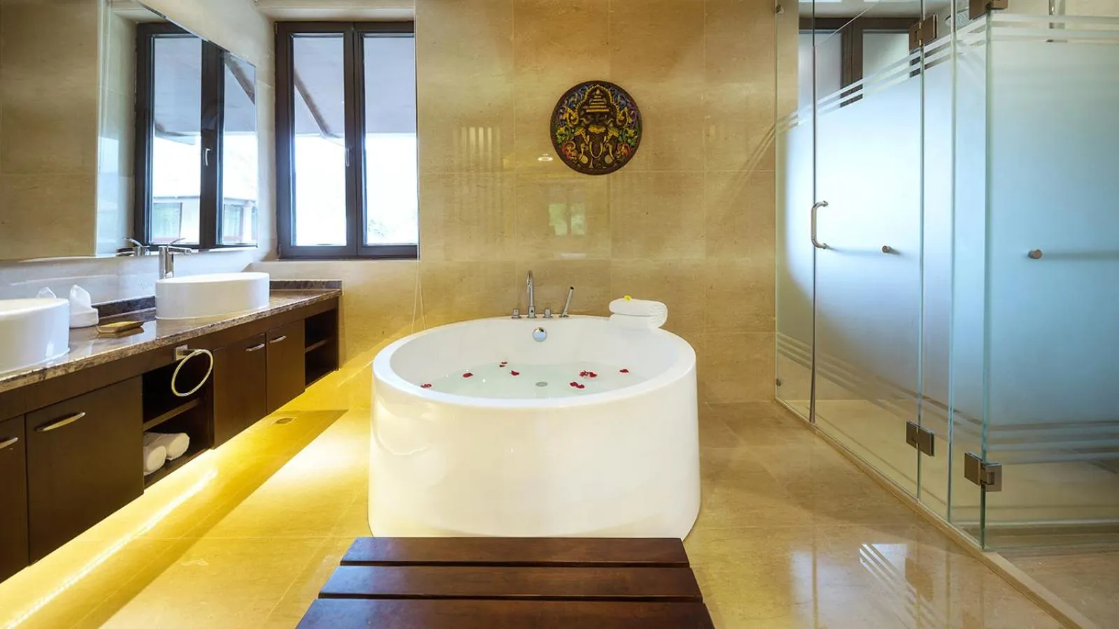Bathroom in Sanya Yalong Bay Villas & Spa