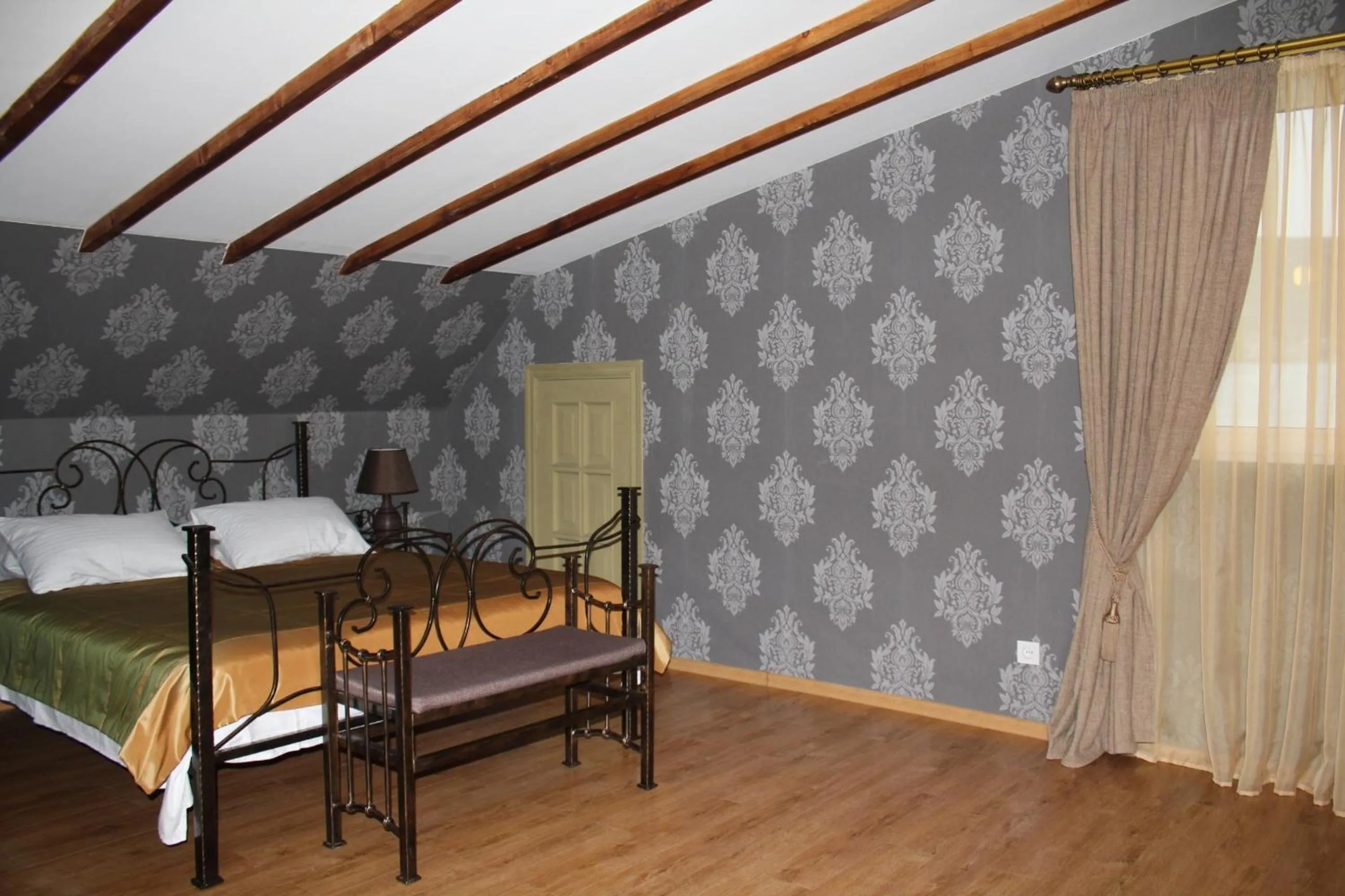 bunk bed in Prestige Palace - Esquisse Hotel