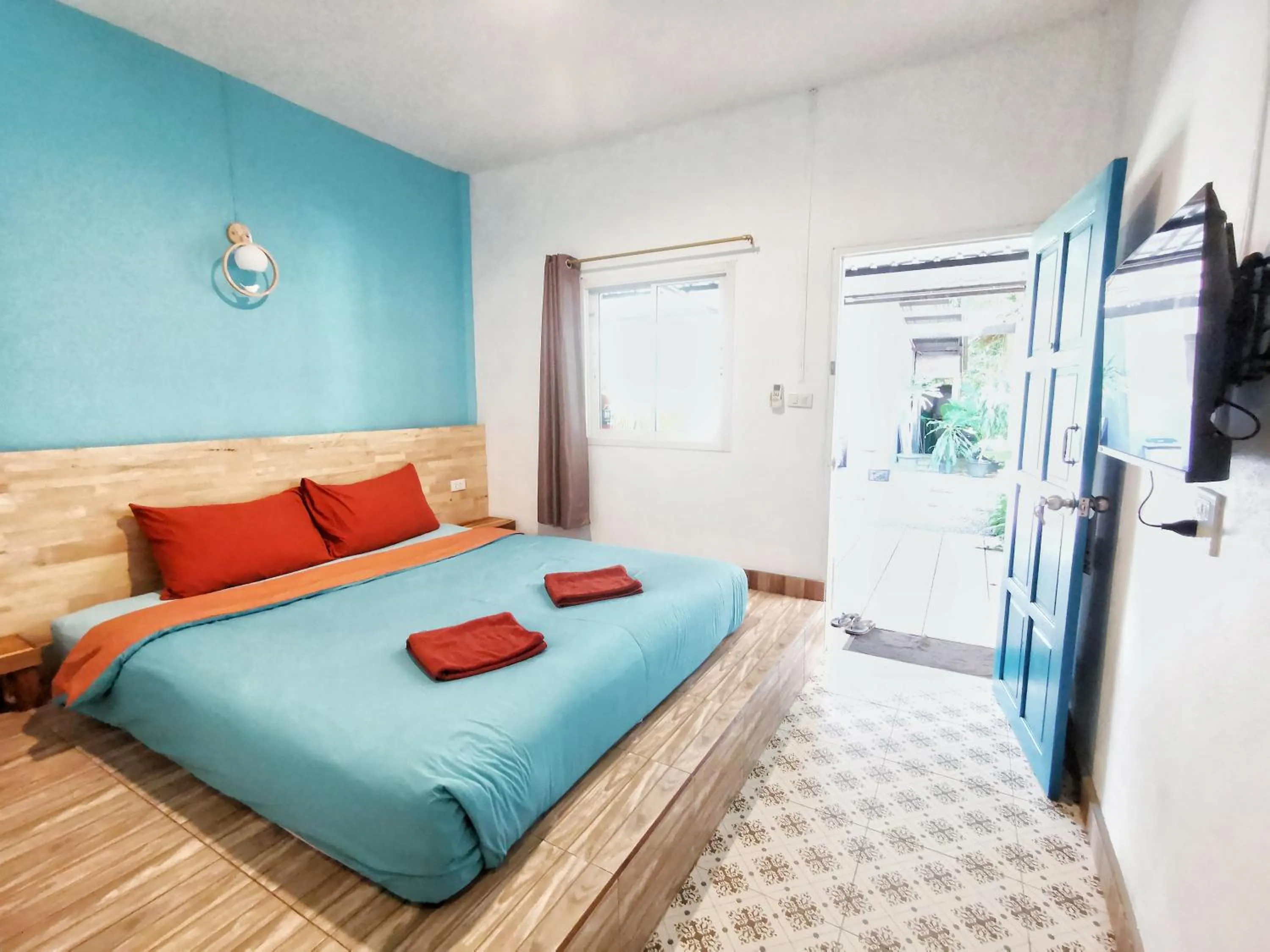 Bedroom, Bed in Glur Hostel