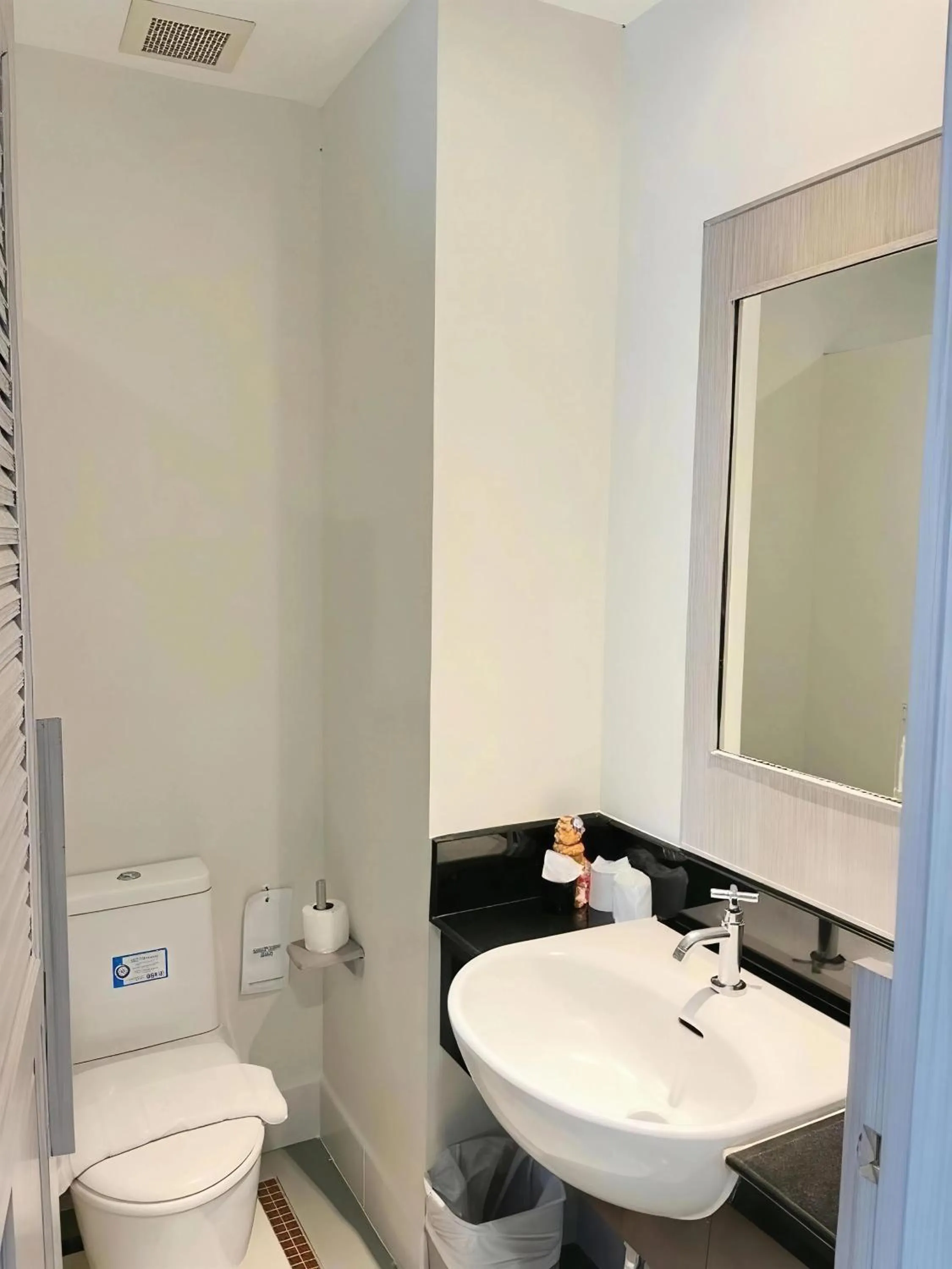 Bathroom in Phuketa Hotel Phuket Town