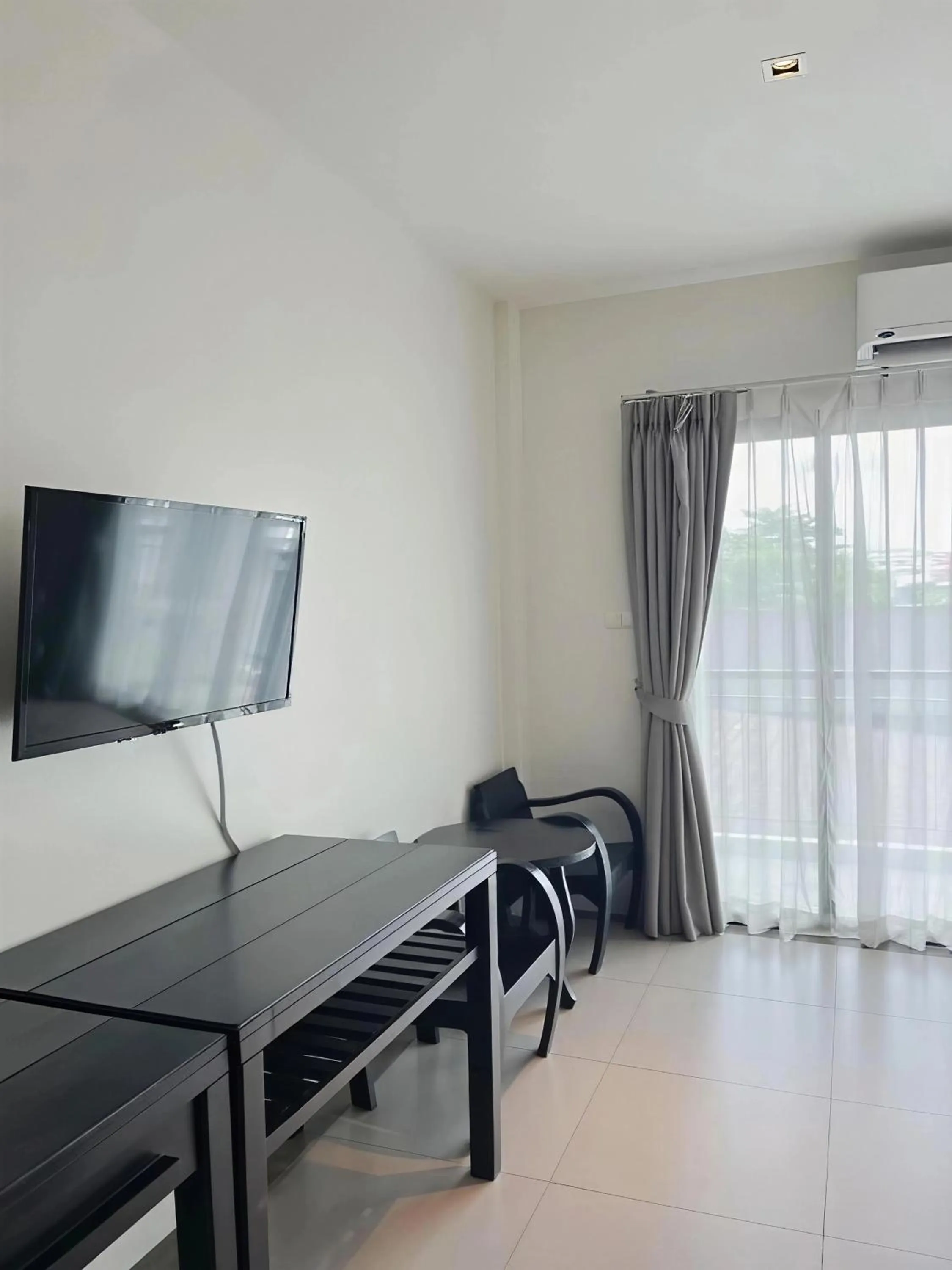 TV and multimedia in Phuketa Hotel Phuket Town