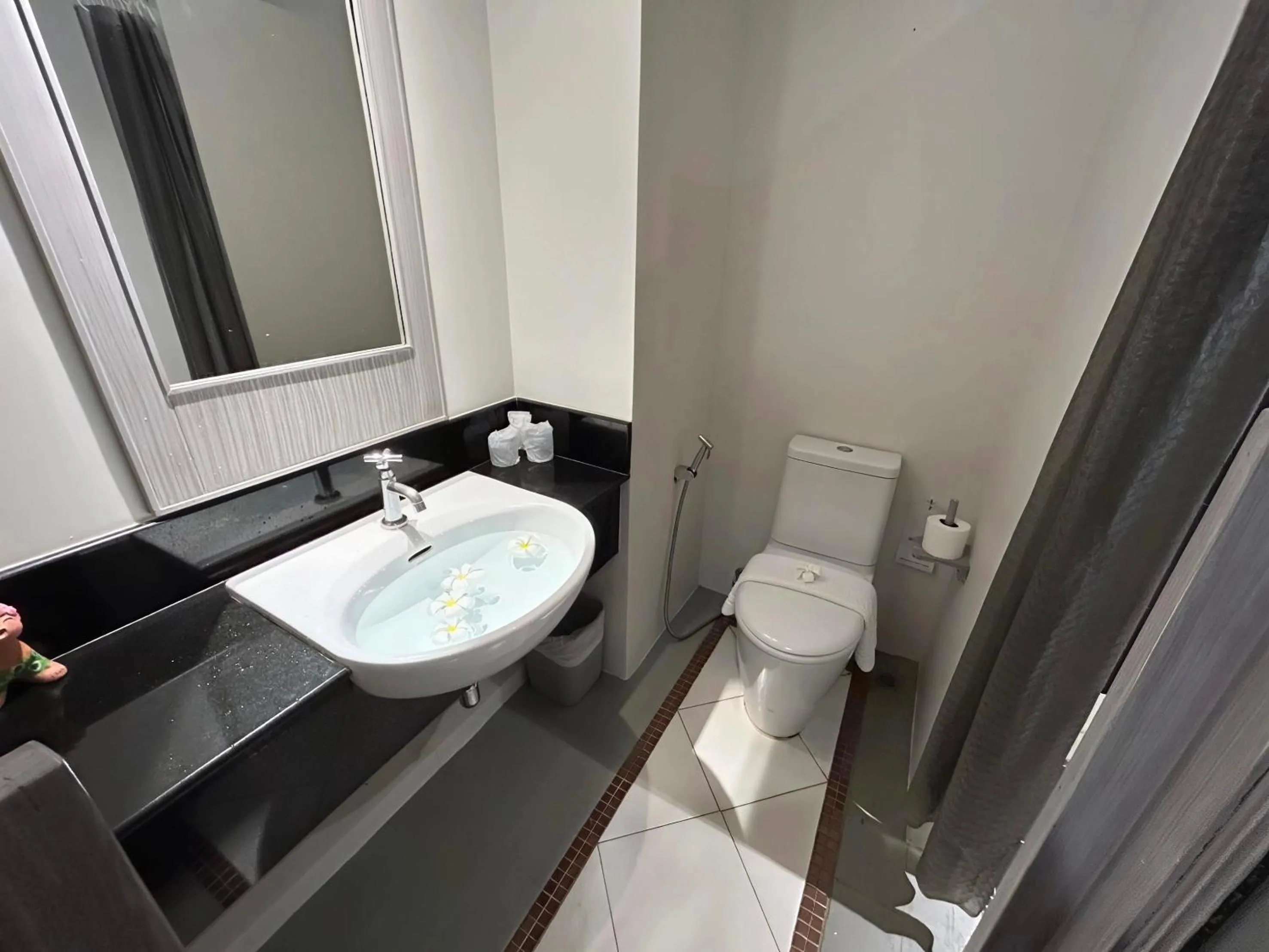 Toilet in Phuketa Hotel Phuket Town