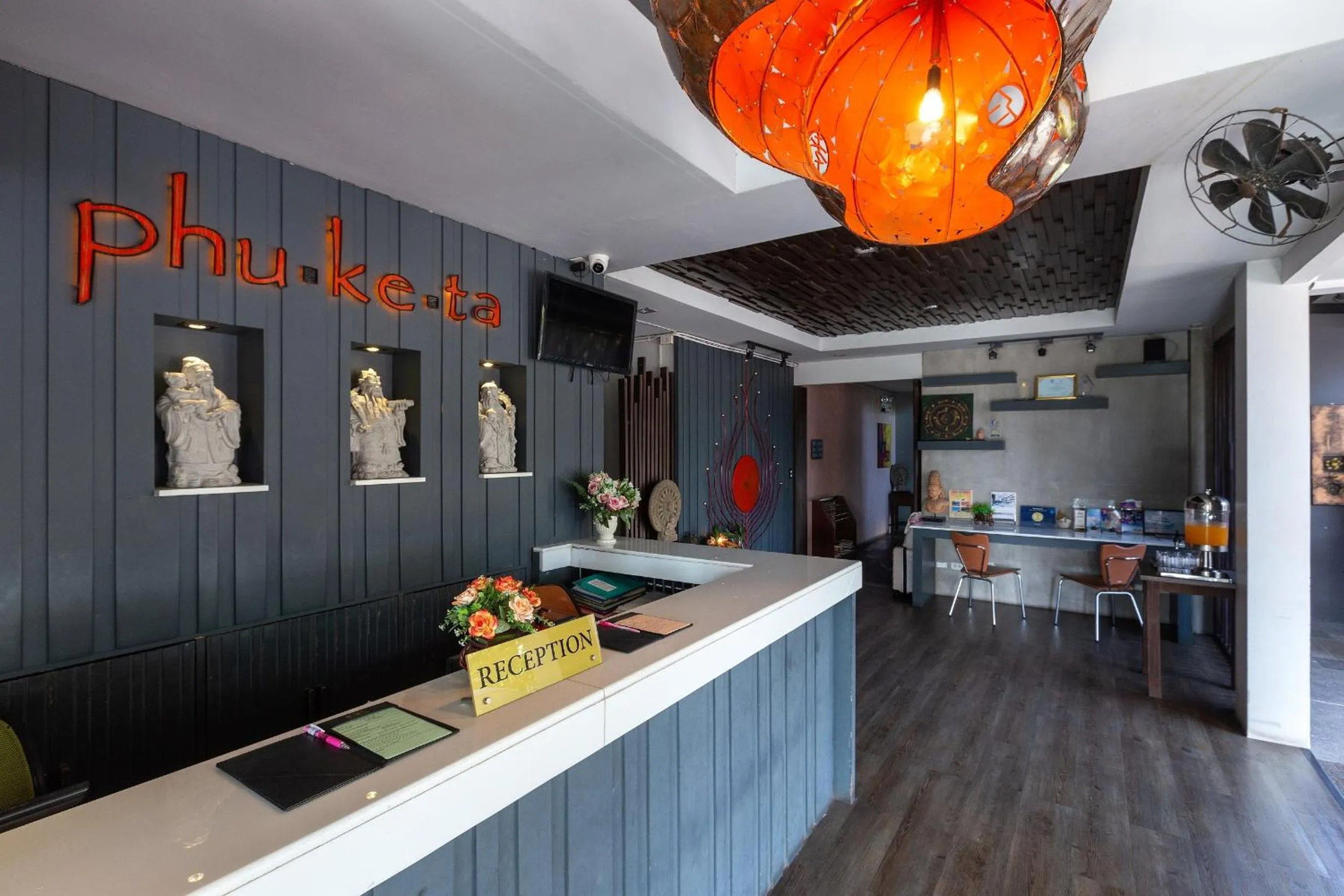 Lobby or reception in Phuketa - SHA Extra Plus