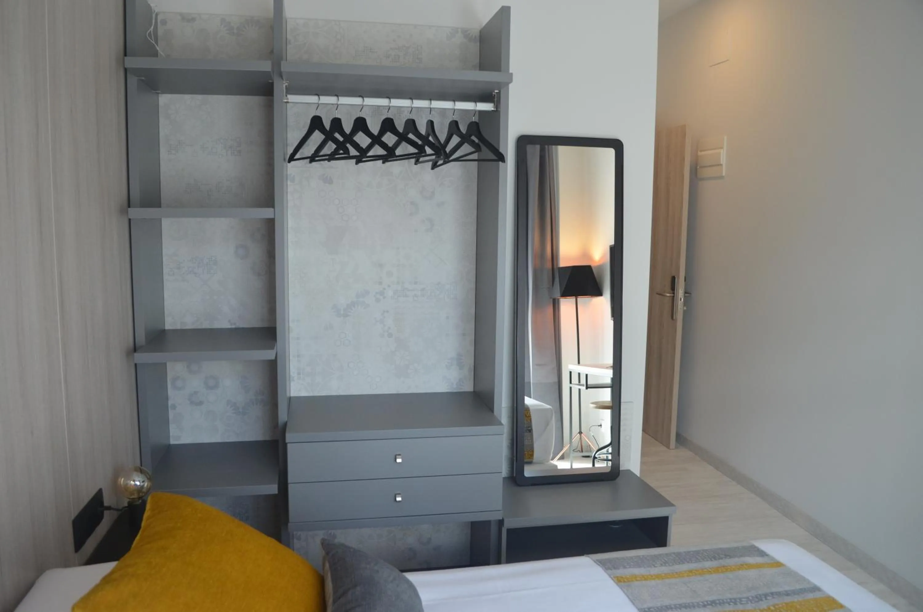 Bed in Hotel Onyarbi