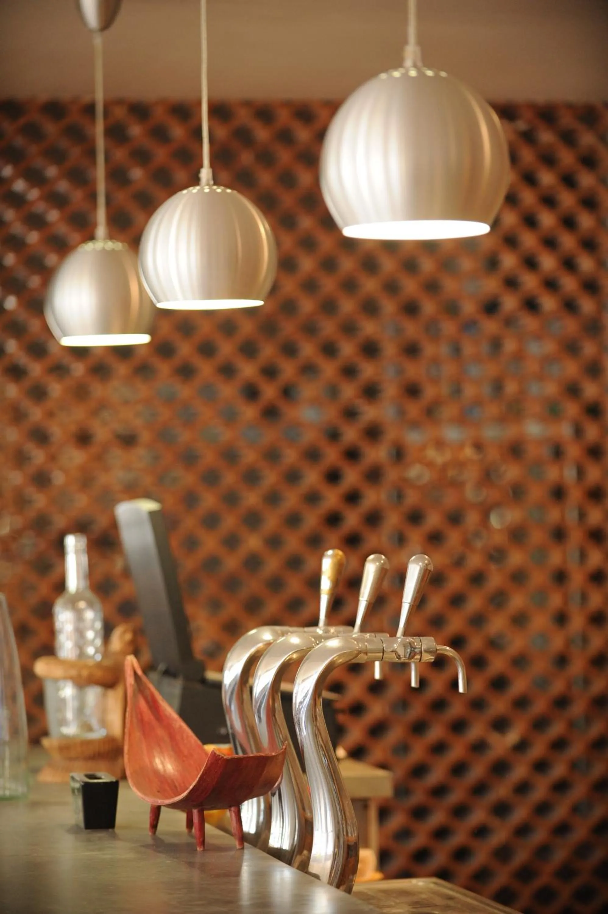 Lounge or bar in Hôtel du Midi Plage