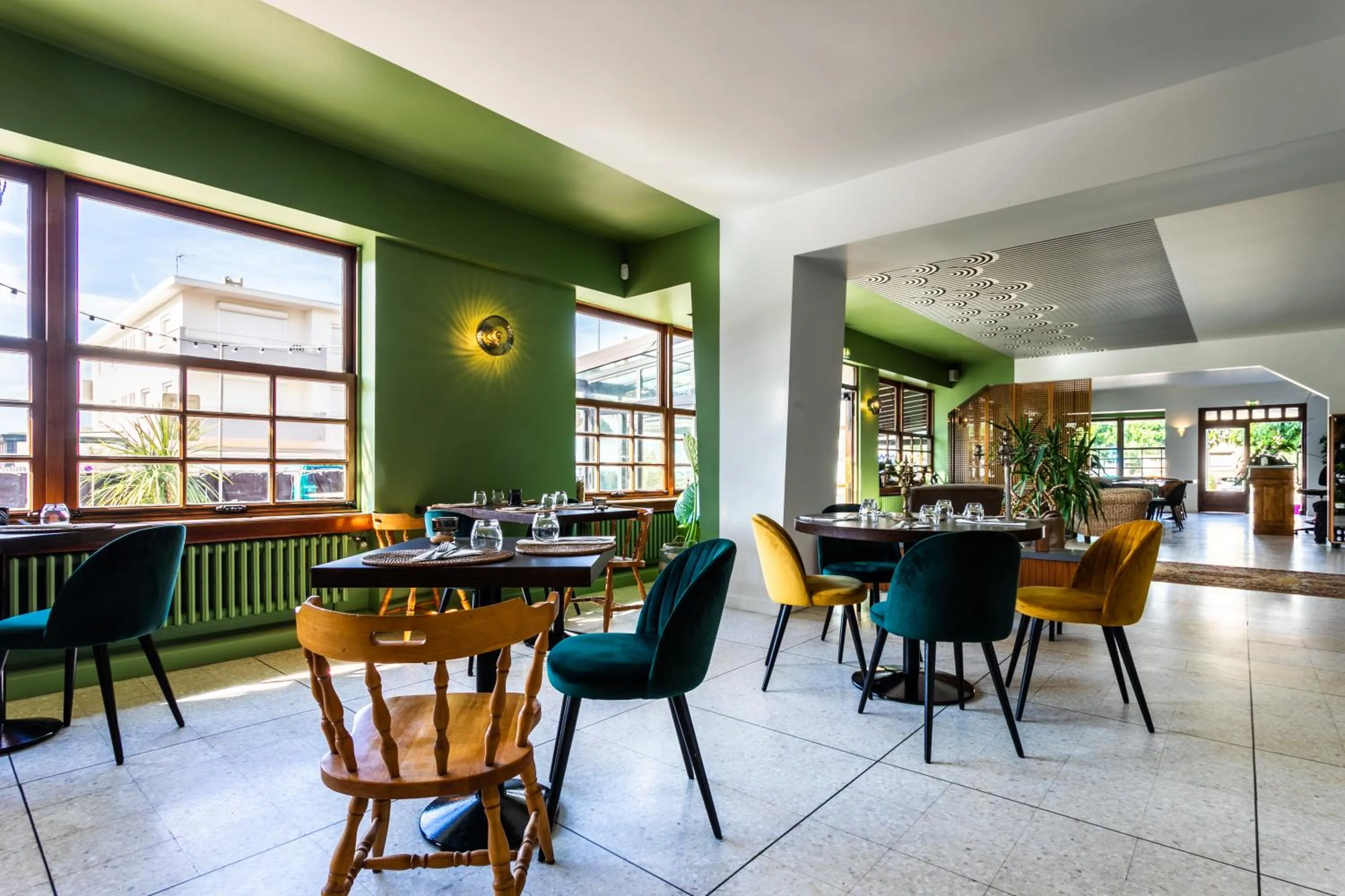 Restaurant/places to eat in Hôtel du Midi Plage