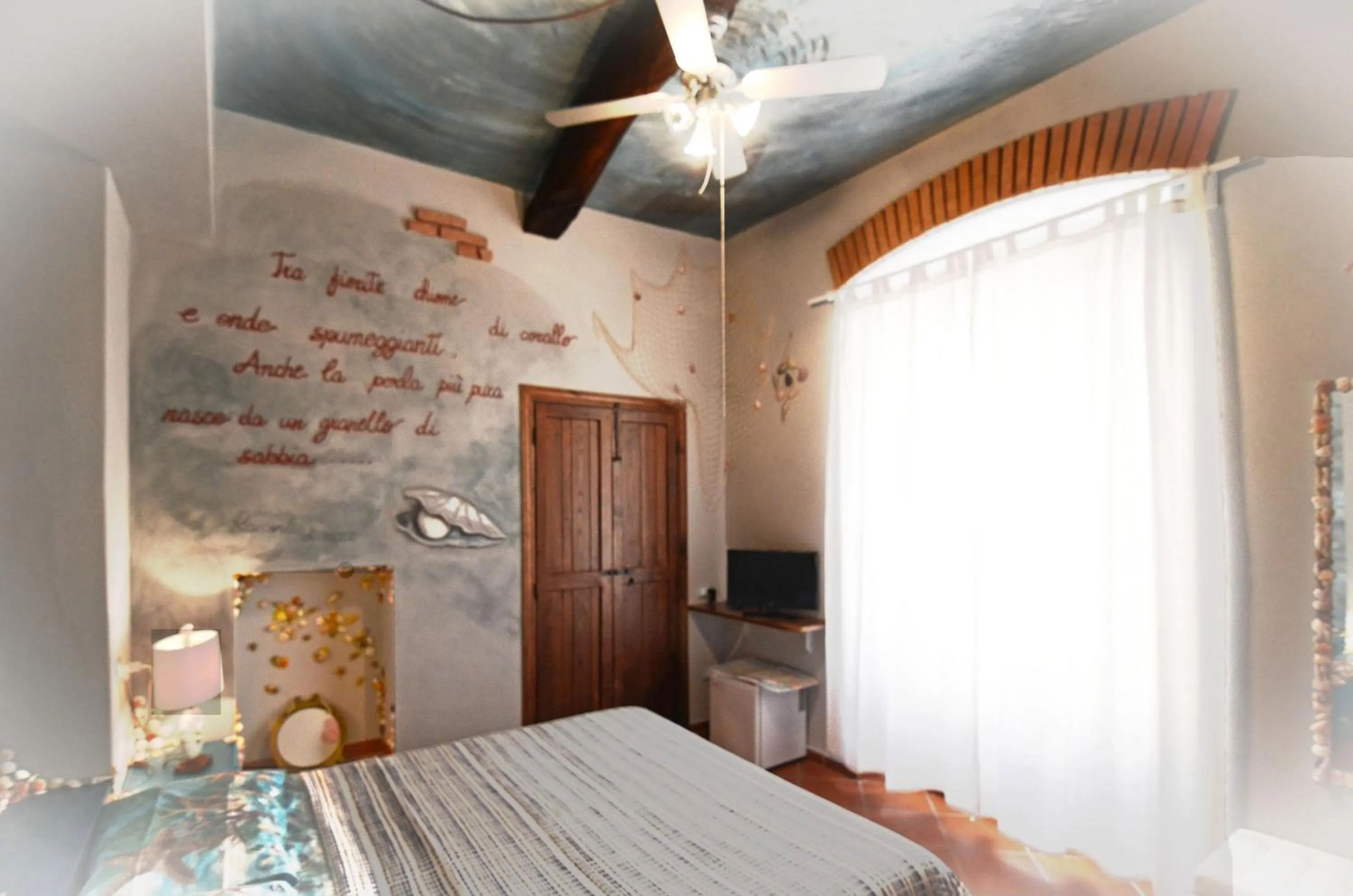 Photo of the whole room, Bed in Racconti di Mare - 5 Terre JRE