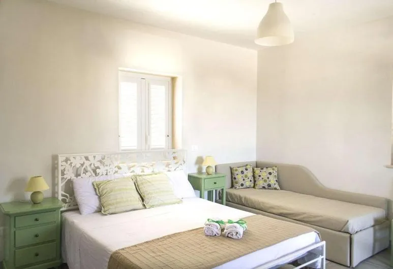 Bed in Villa Cisterna - Direzione Salento