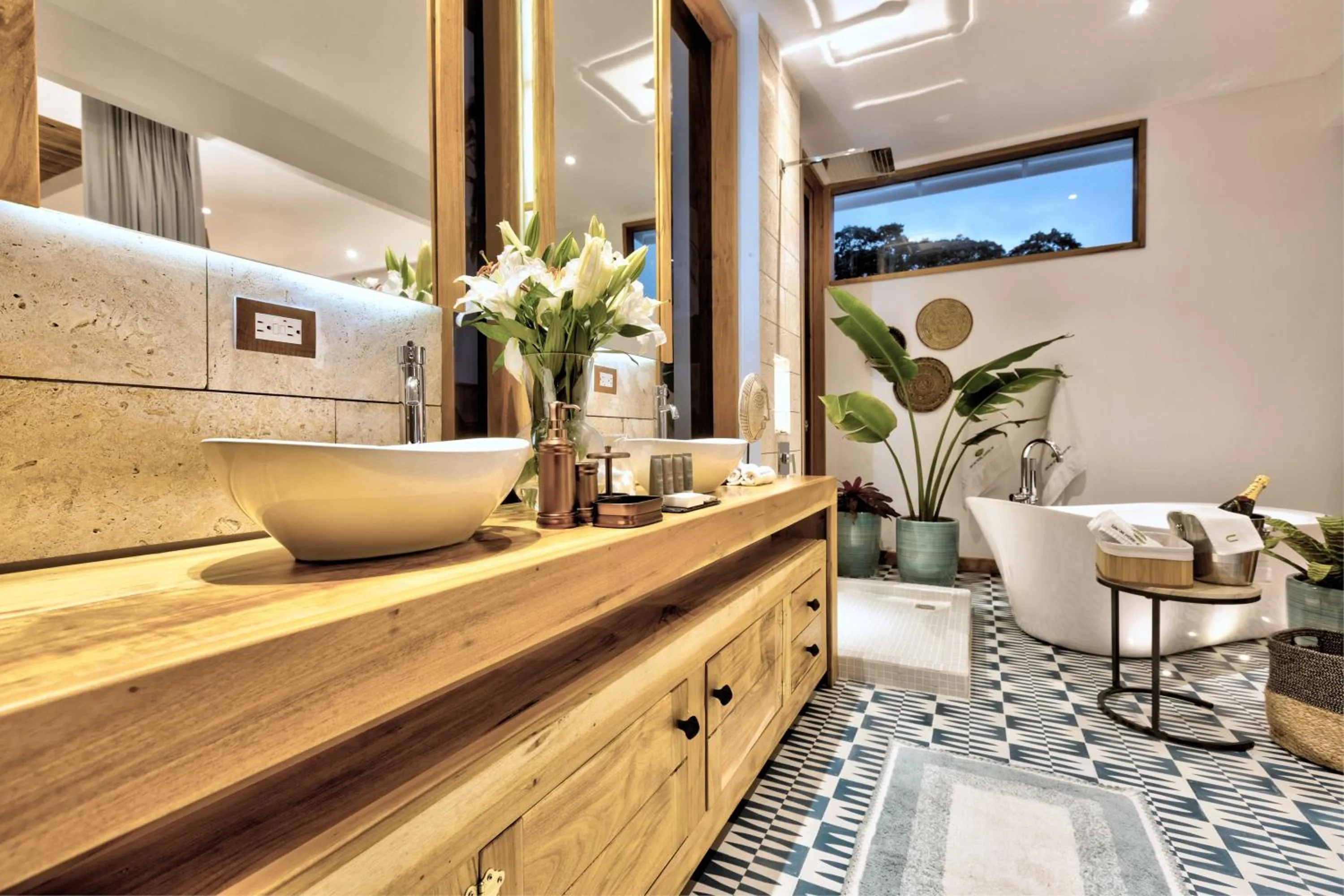 Bathroom in Umami Hotel - Adults Only