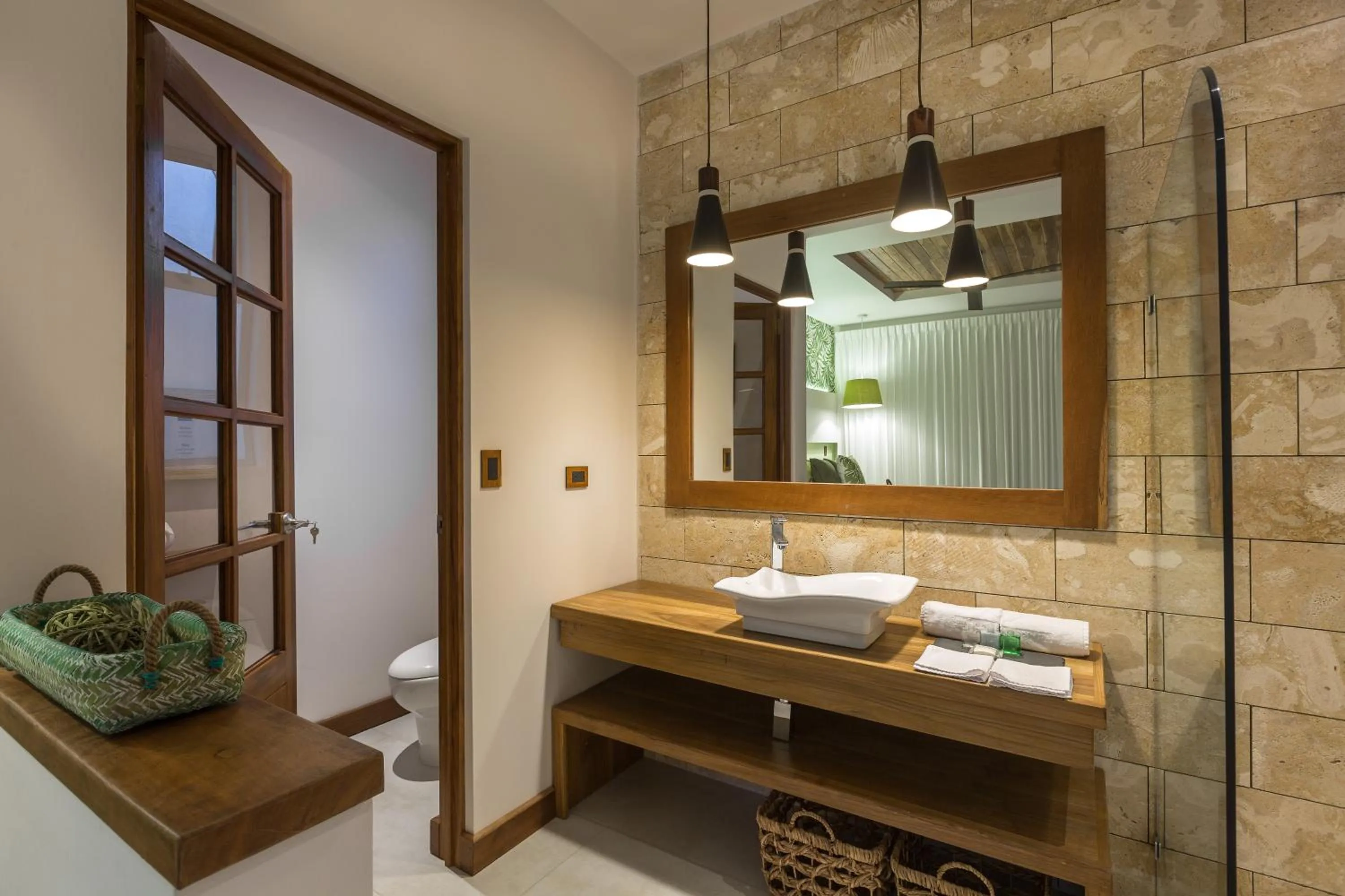 Shower in Umami Hotel - Adults Only