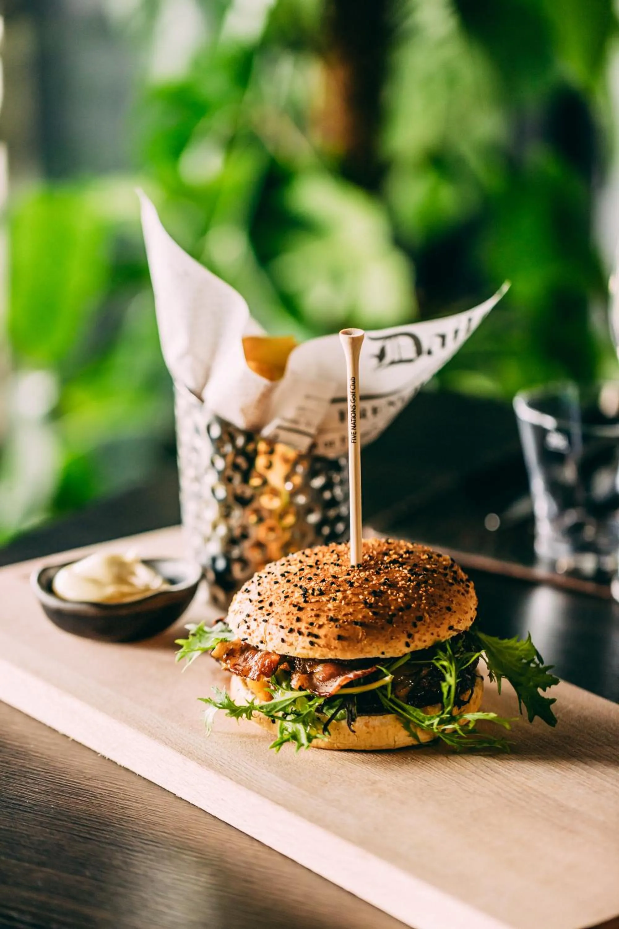 Restaurant/places to eat in Hôtel Five Nations