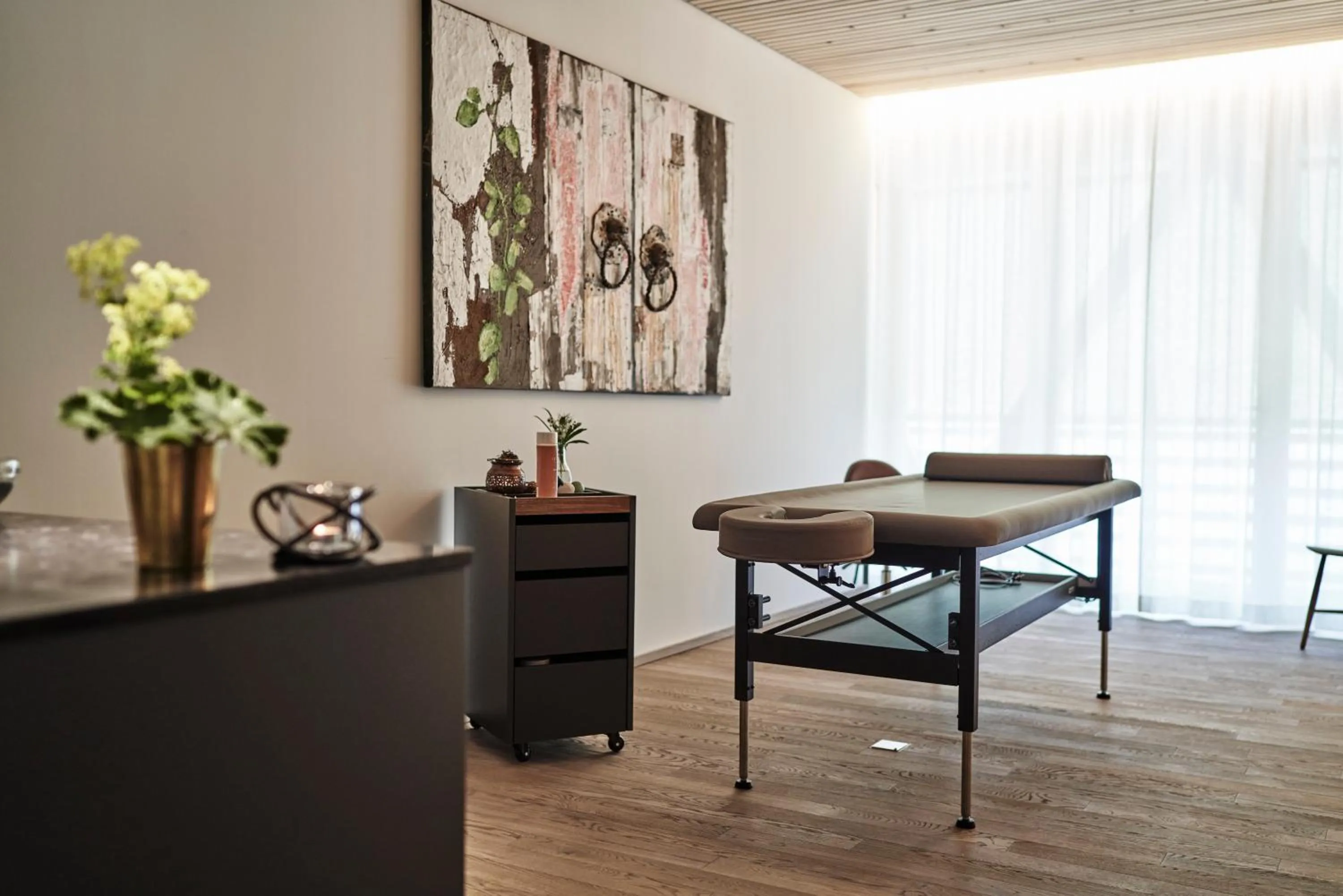 Massage in HUBERTUS Mountain Refugio Allgäu