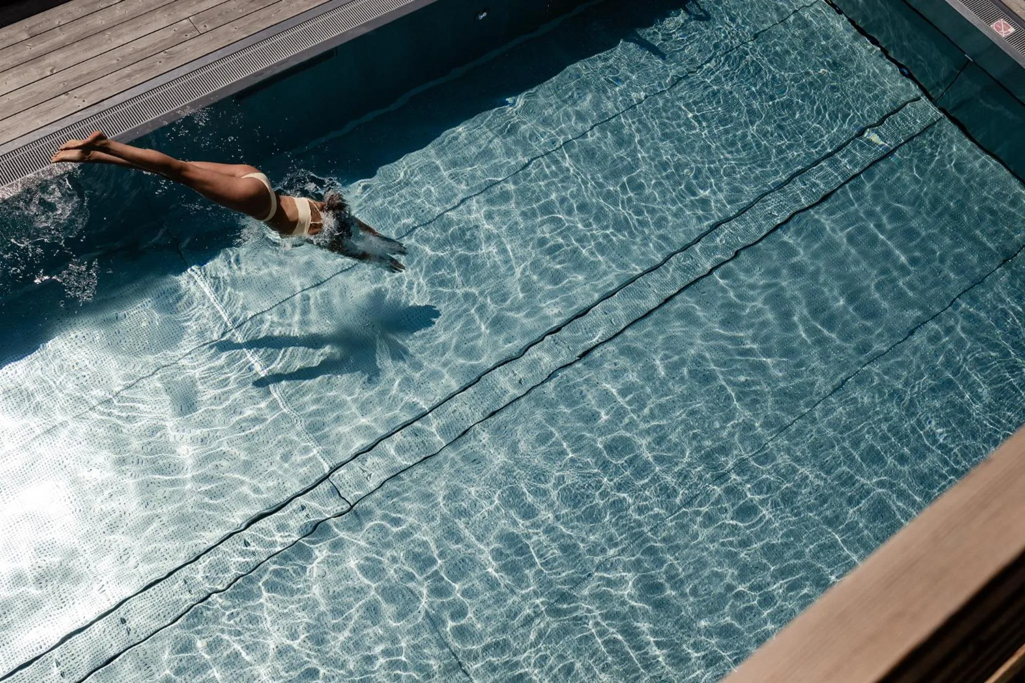 Swimming pool in HUBERTUS Mountain Refugio Allgäu