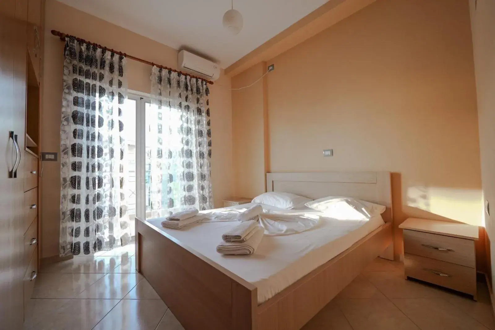 One-Bedroom Apartment with Balcony in Unico ApartHotel One-Bedroom Apartment with Balcony in Unico ApartHotel