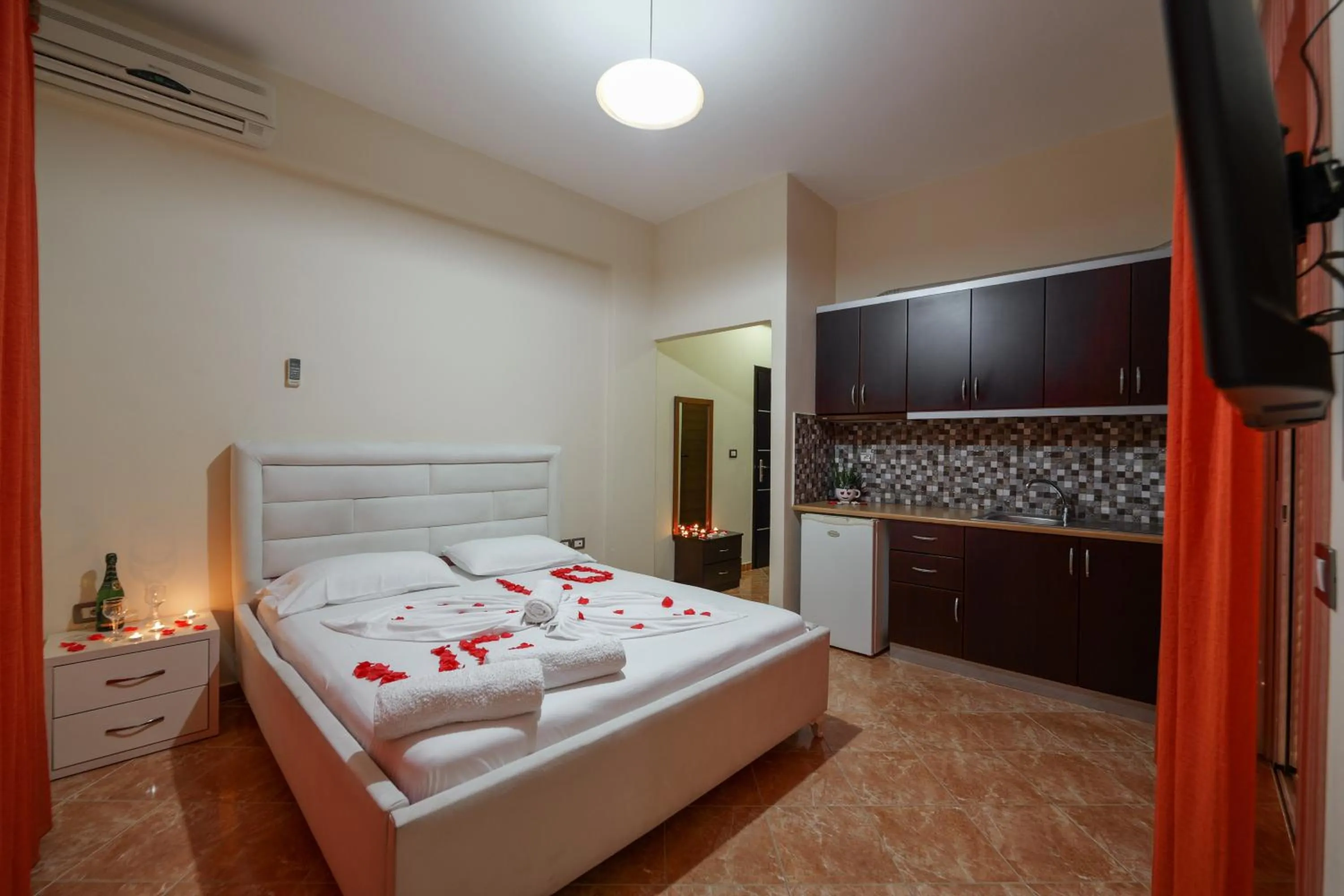 Photo of the whole room, Bed in Unico ApartHotel