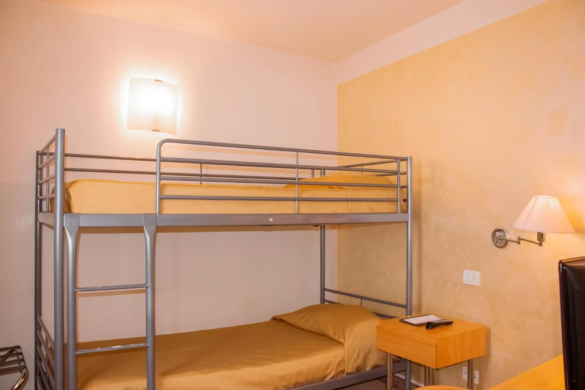 Photo of the whole room, Bed in Hotel Dependance Silvestro