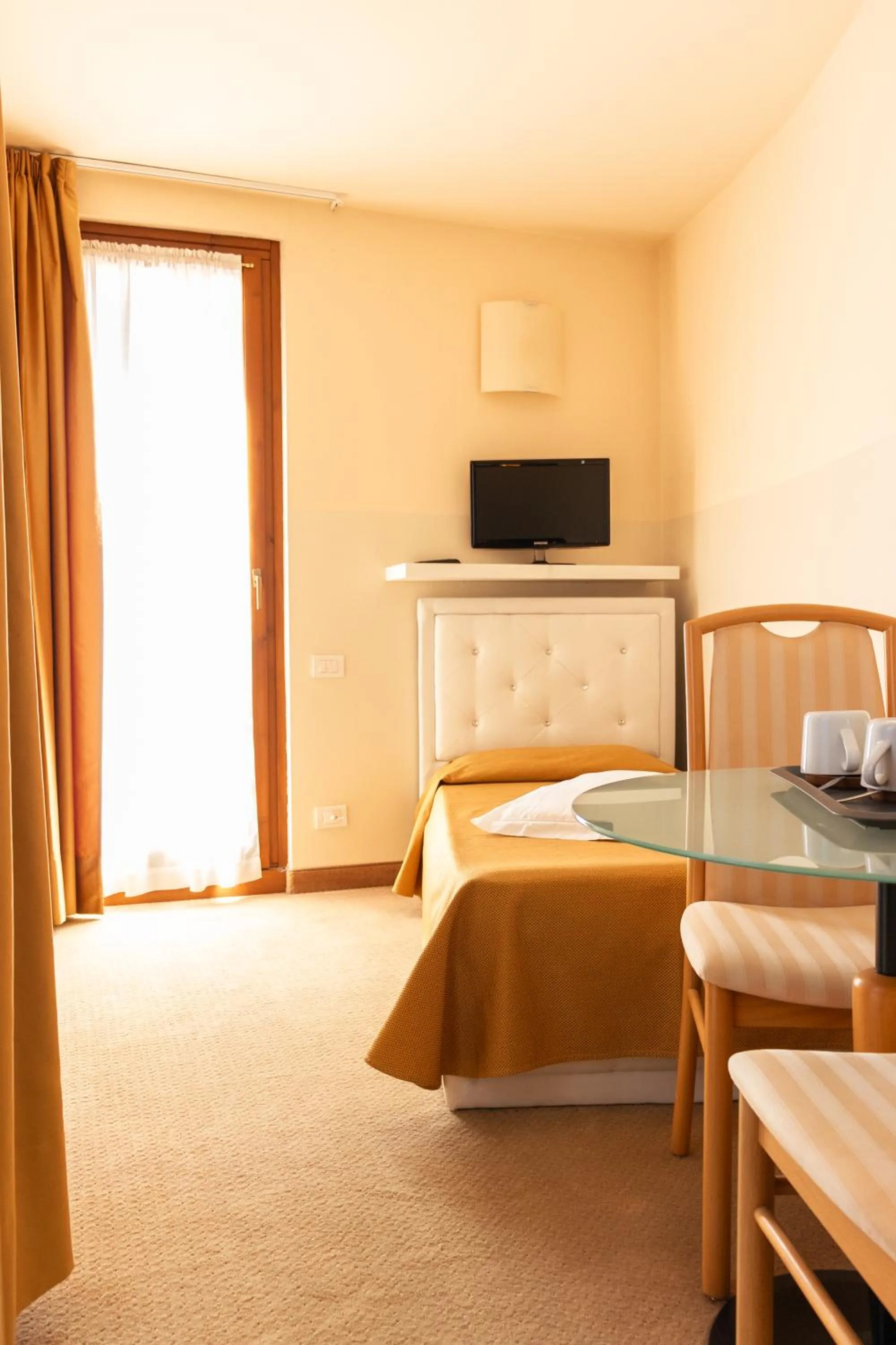 Bedroom, Bed in Hotel Dependance Silvestro