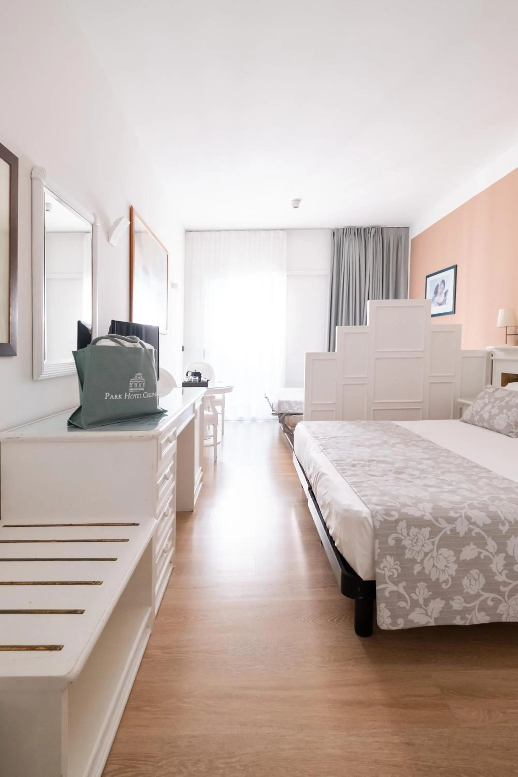 Bed in Park Hotel Cellini