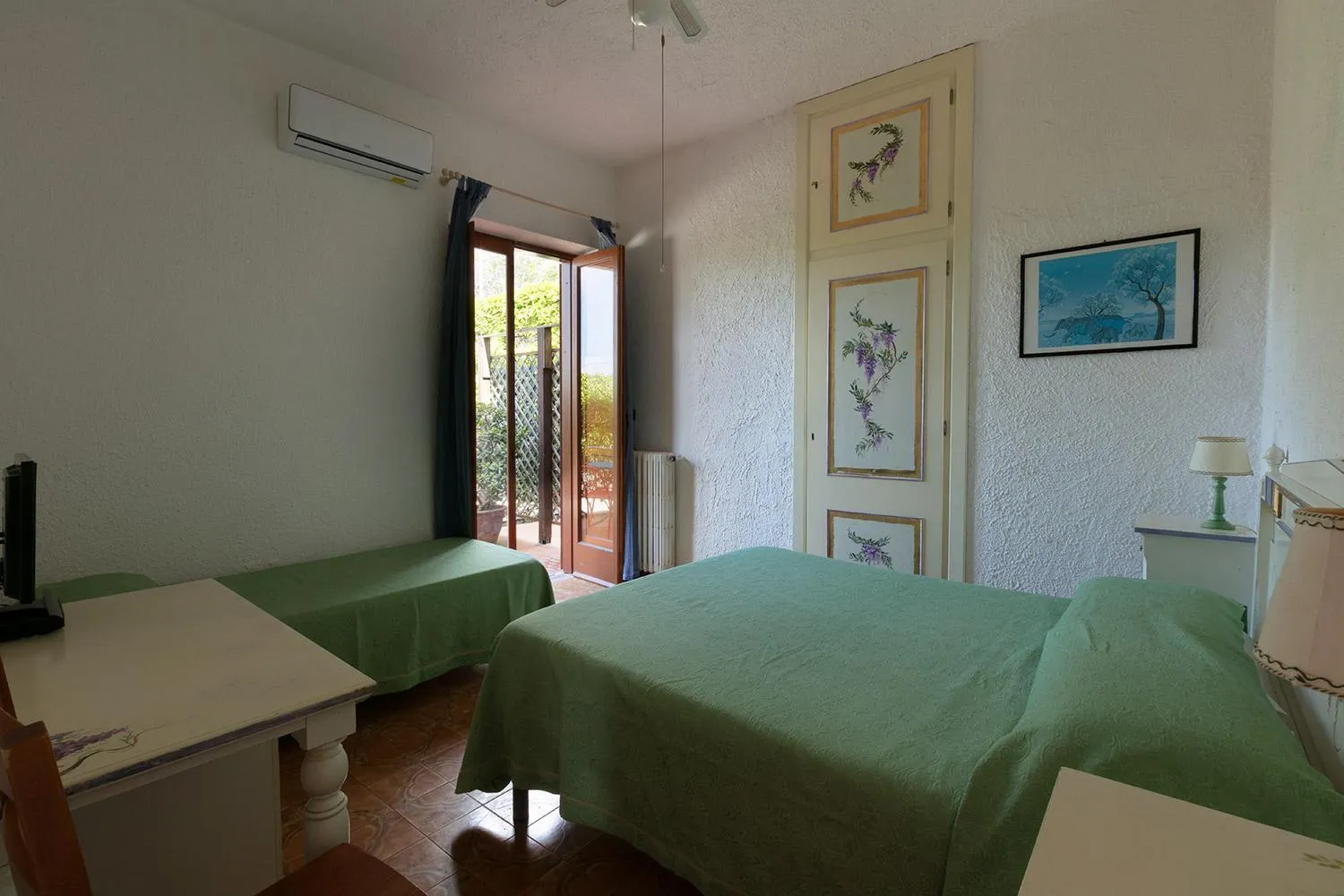 Photo of the whole room in Villa Giada