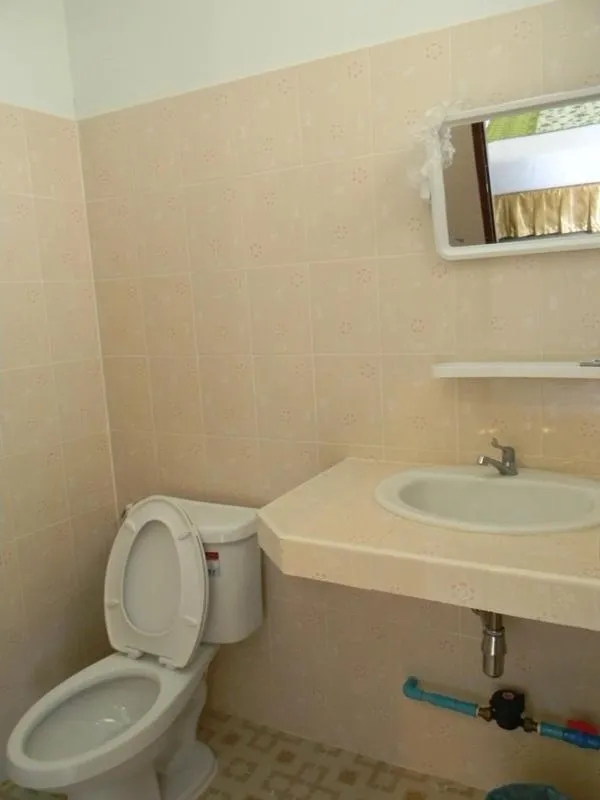 Day in G&B Guesthouse