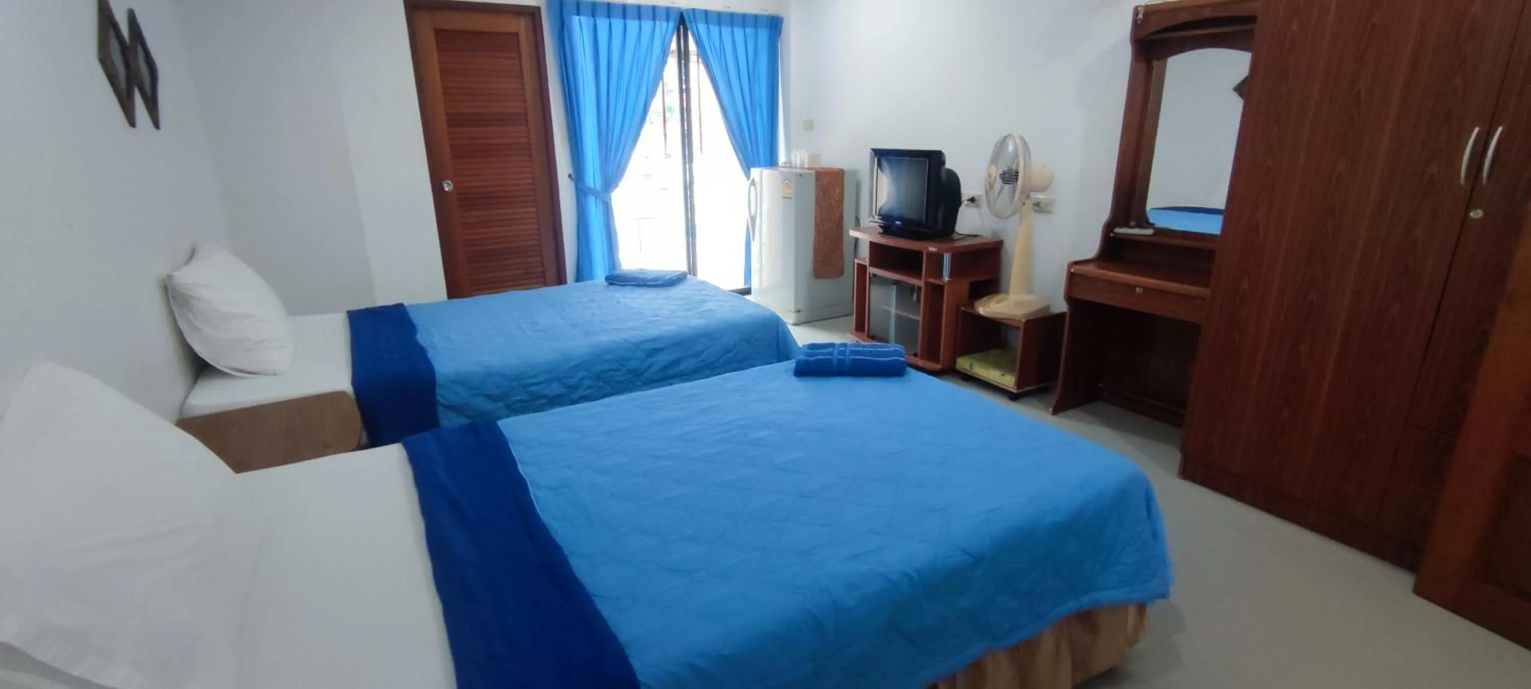 Photo of the whole room, Bed in G&B Guesthouse