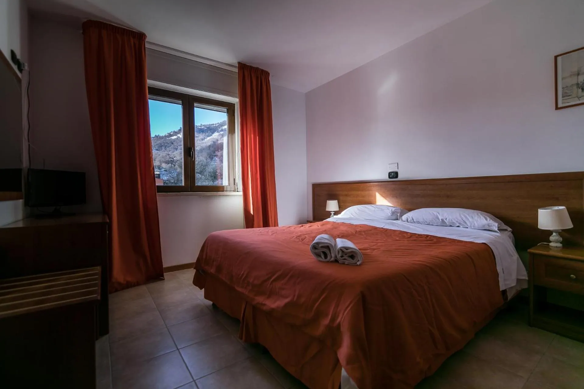 Bed in Hotel Faggio Rosso