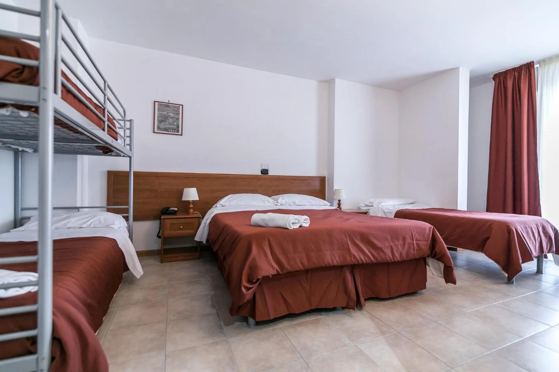 Bedroom, Bed in Hotel Faggio Rosso