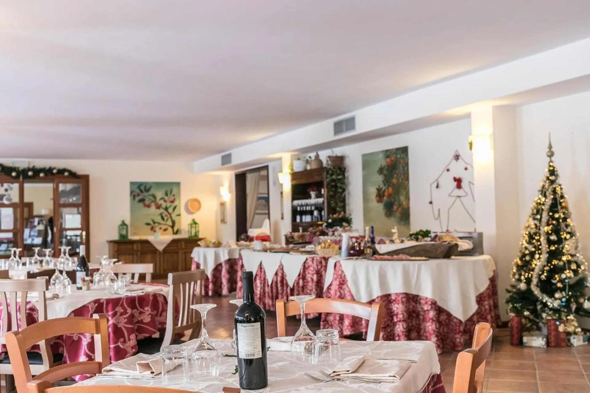 Restaurant/places to eat in Hotel Faggio Rosso