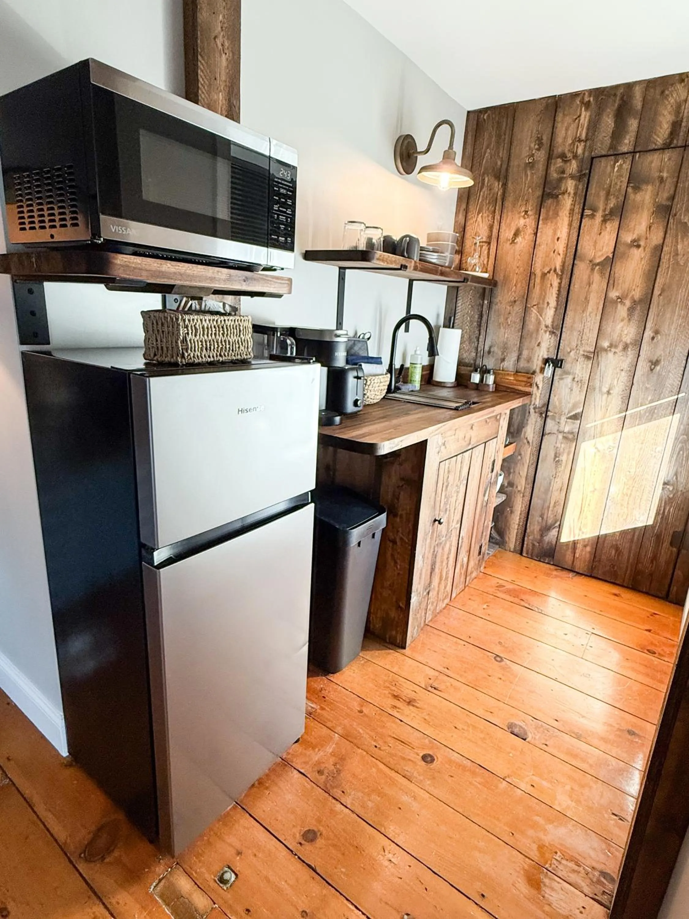 The Black Walnut Inn