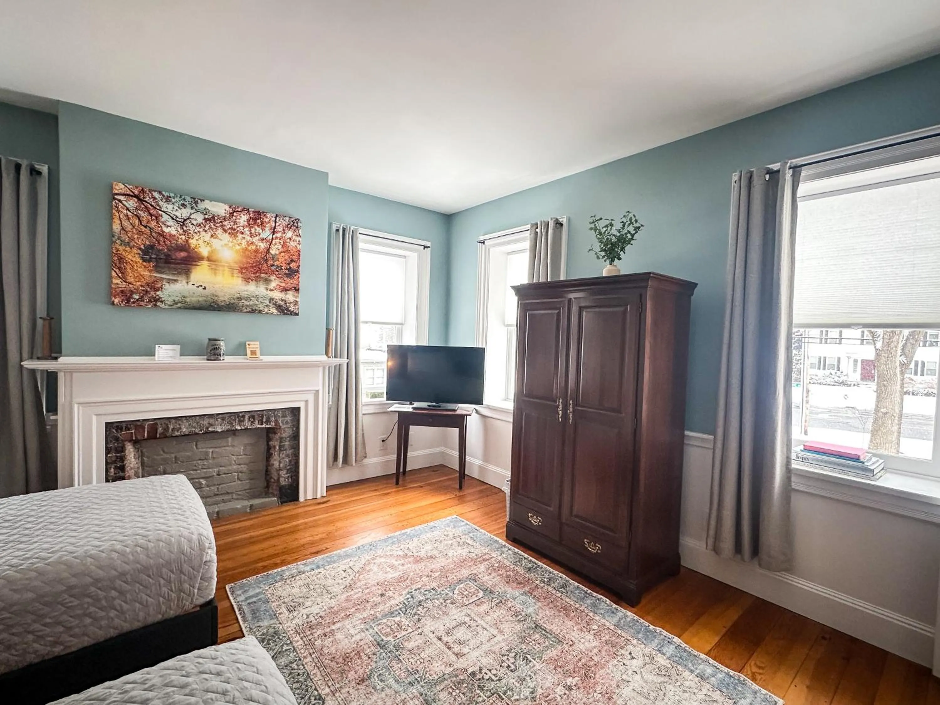 Bed in The Black Walnut Inn