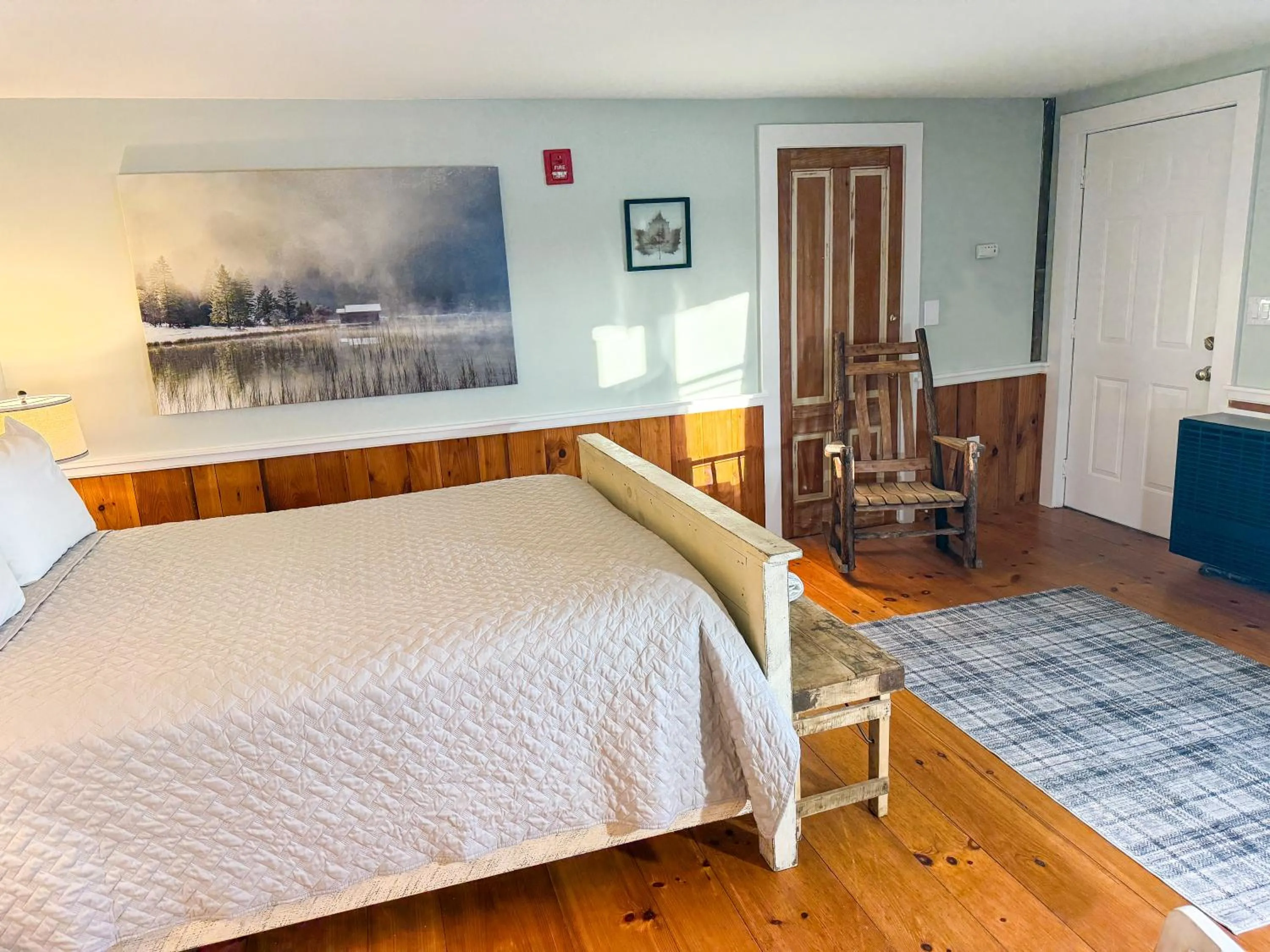 Bed in The Black Walnut Inn