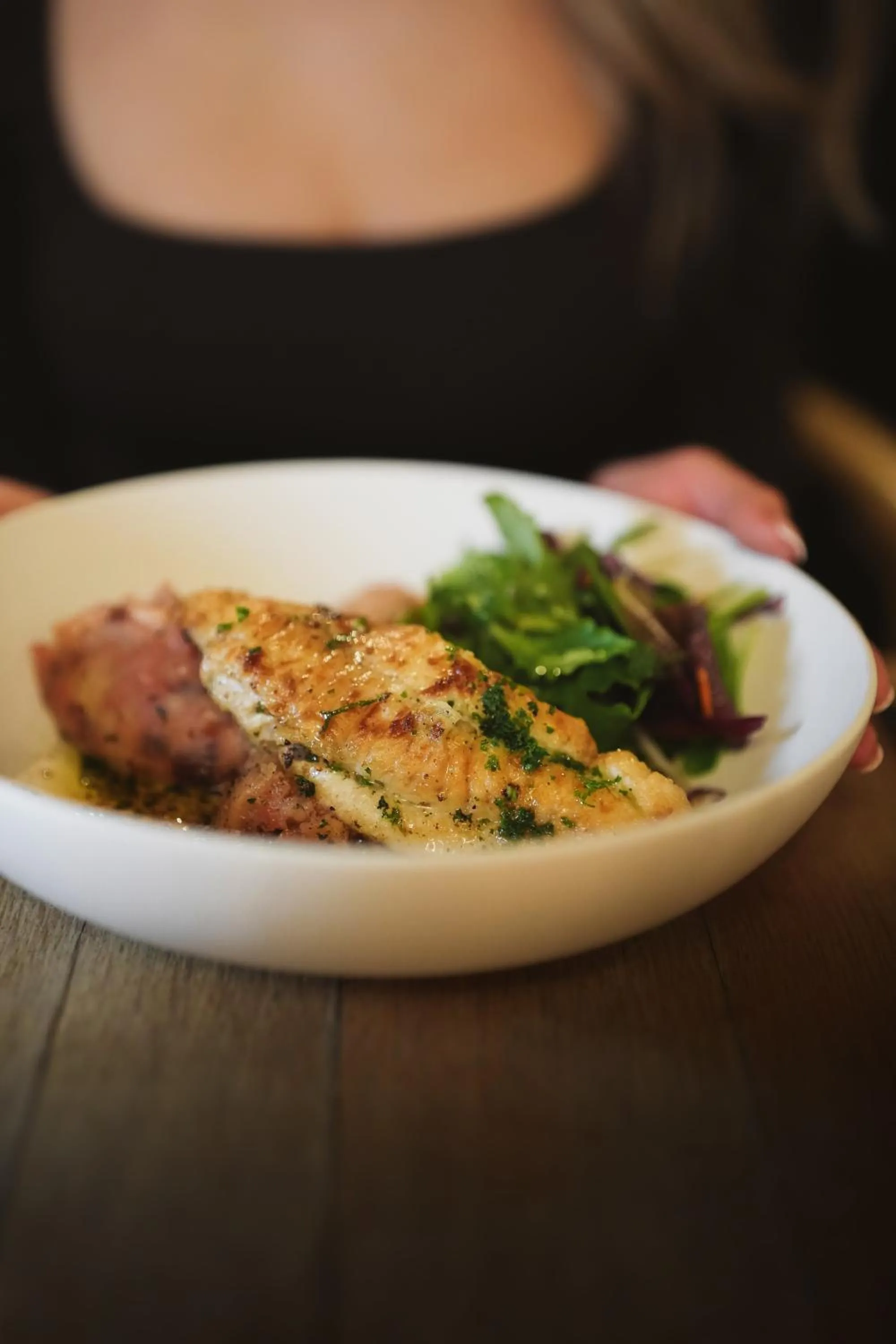 Restaurant/places to eat in Martin's All Suites