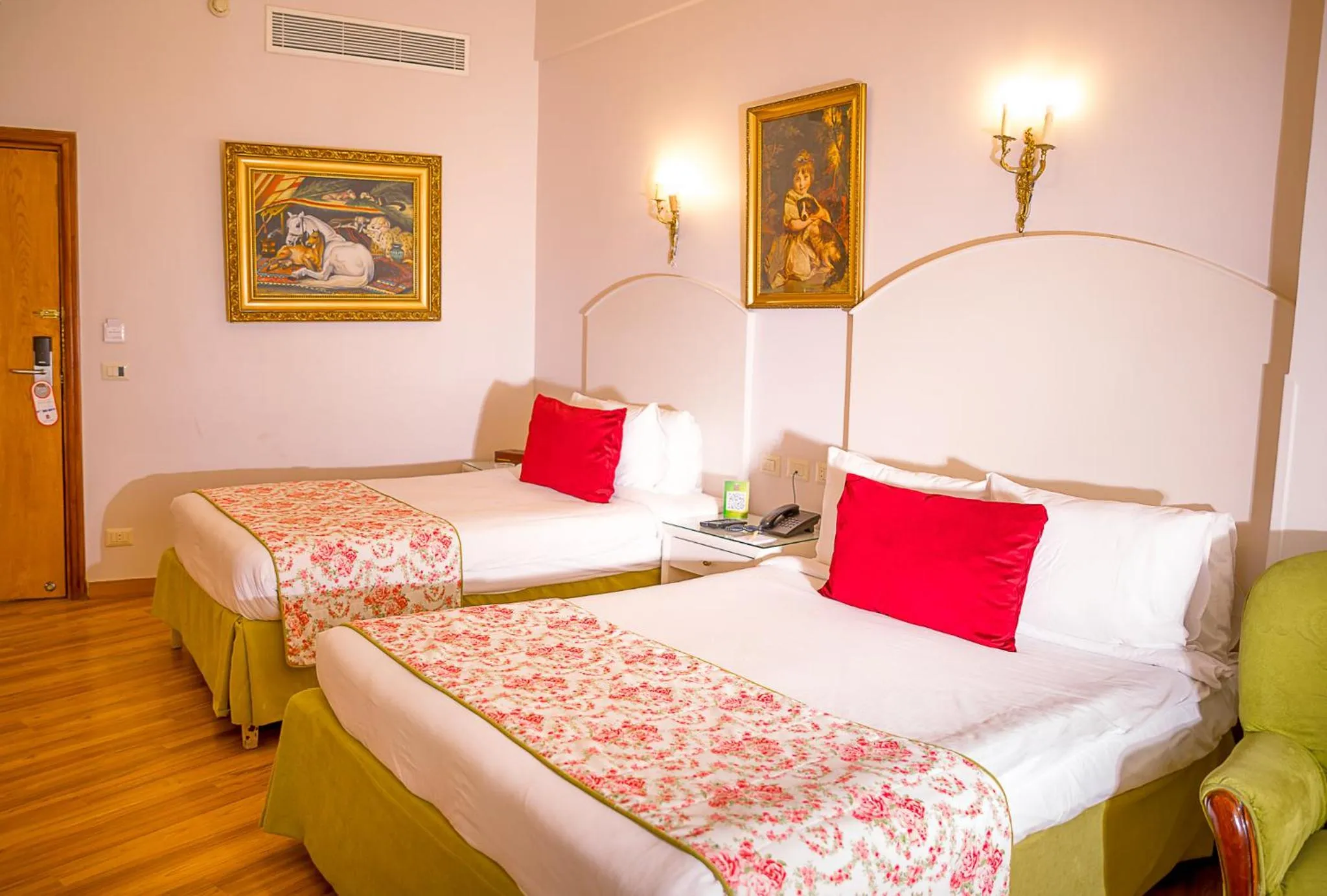 Bed in San Giovanni Stanly Hotel