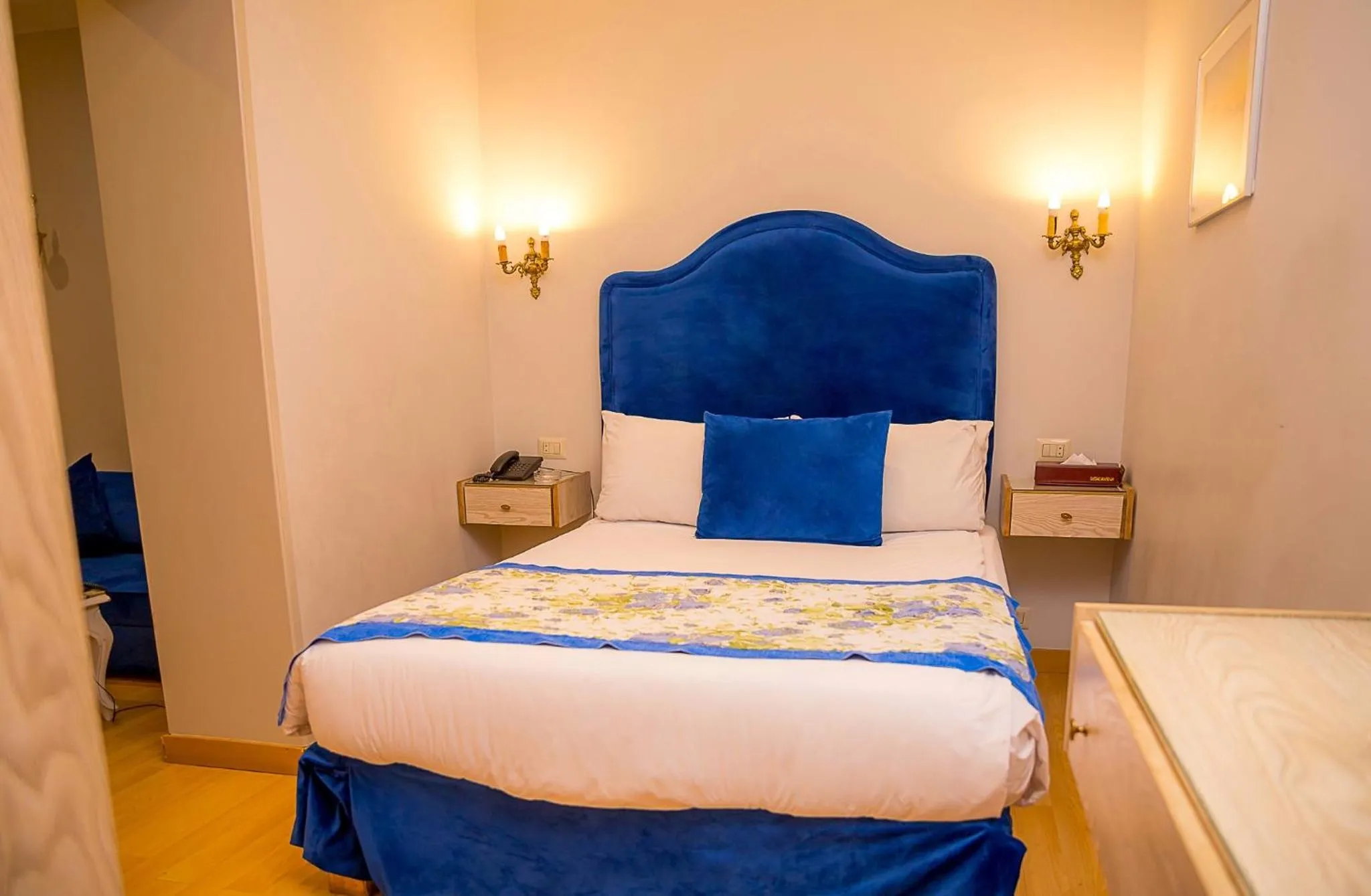 Bed in San Giovanni Stanly Hotel