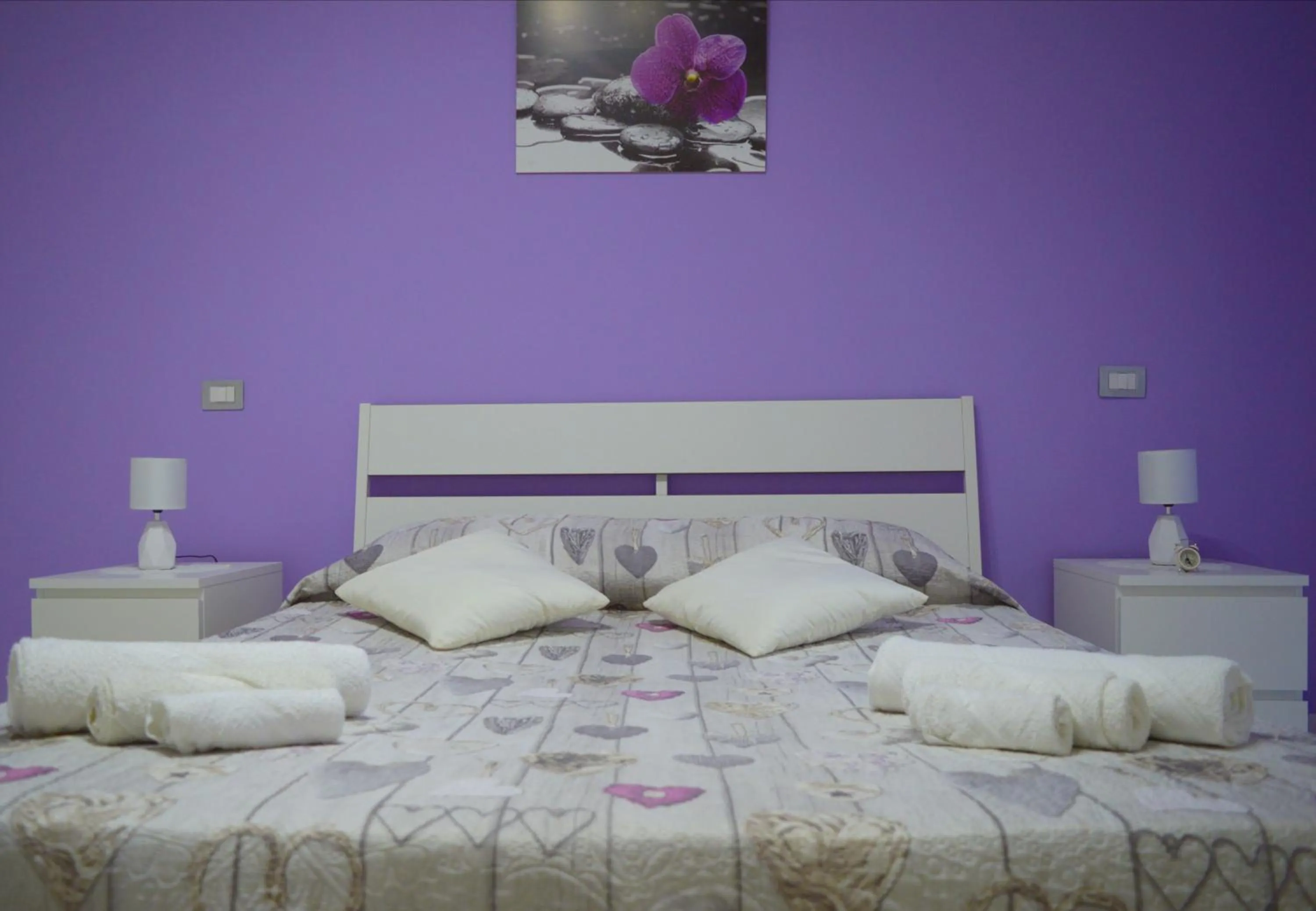 Photo of the whole room in Bellatrix