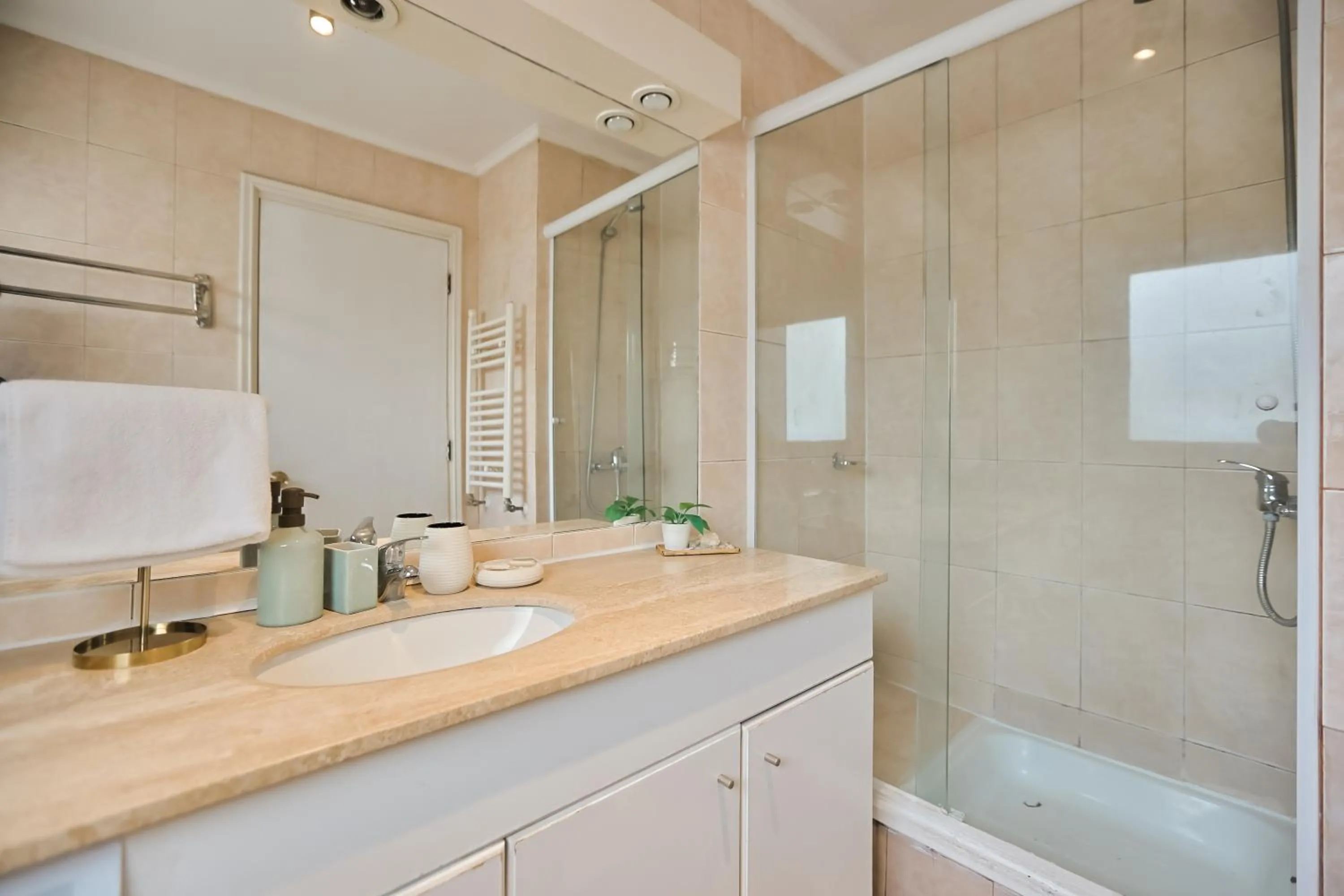 Shower in Hotel Boutique Trinidad