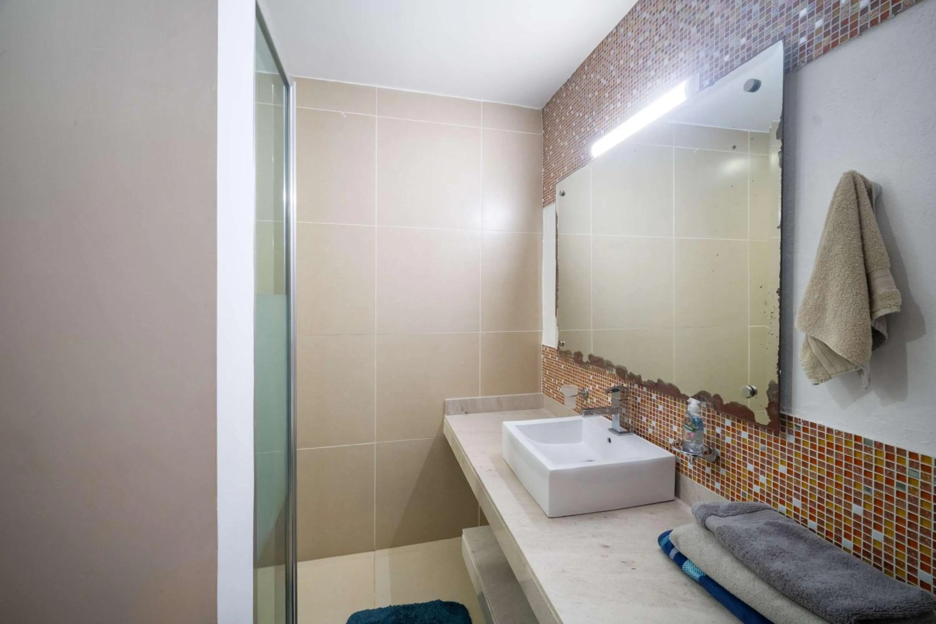 Beachfront Upscale House in Telchac