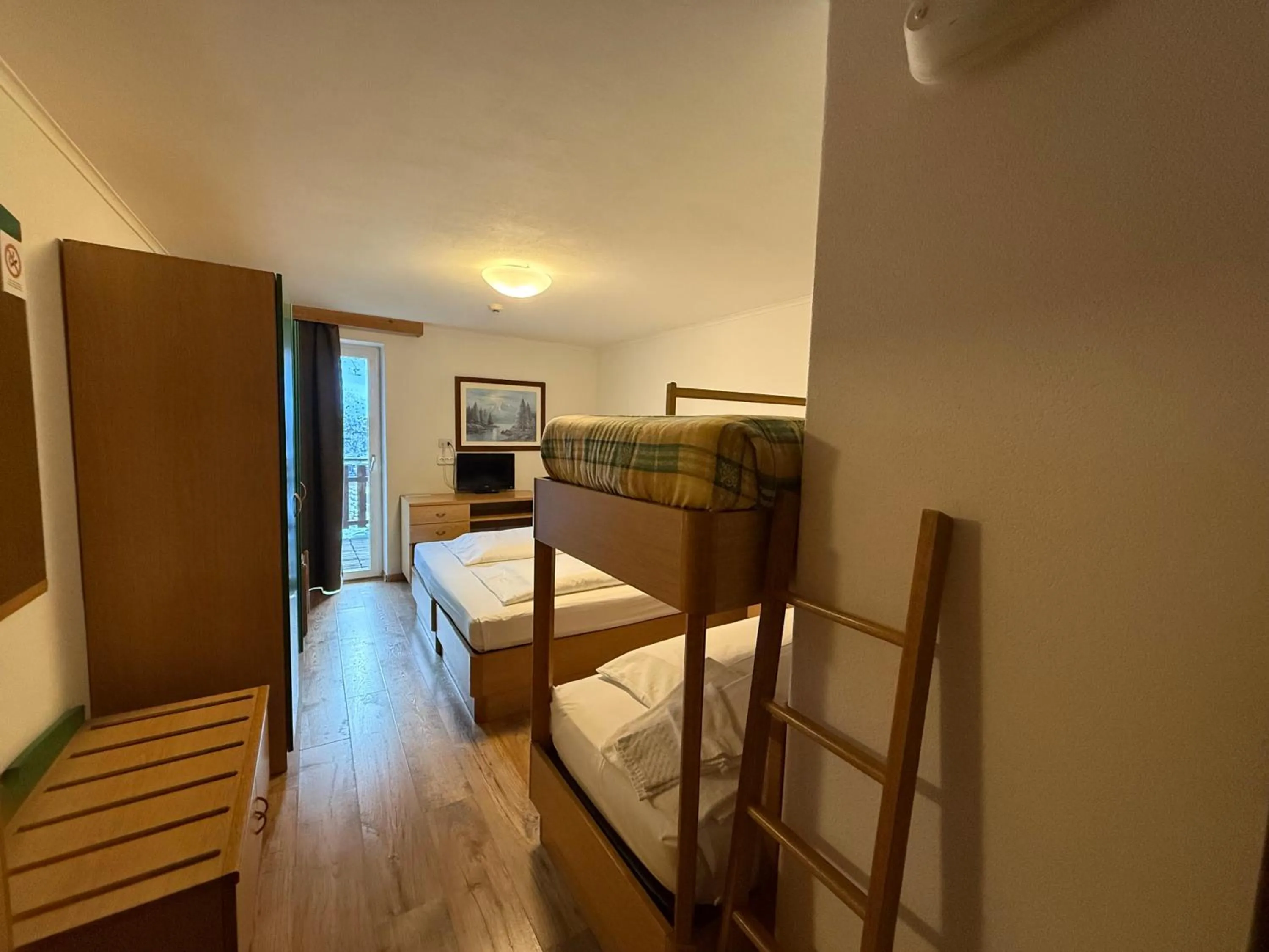 Bedroom, Bed in Sport Hotel Pampeago