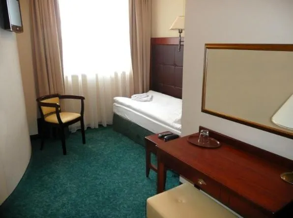 Bed in Hotel Gniecki Gdansk