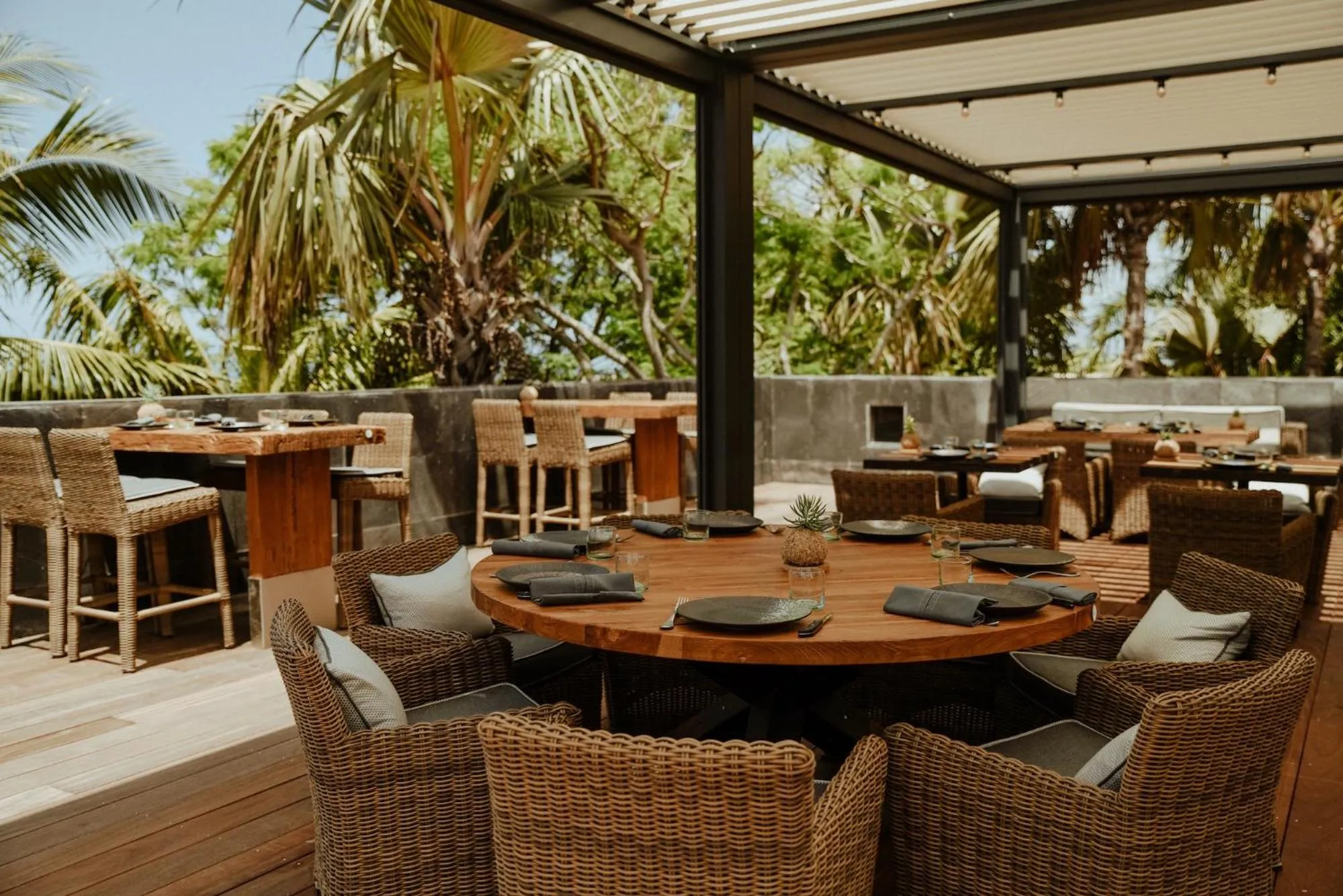 Restaurant/places to eat in Palm Hotel & Spa