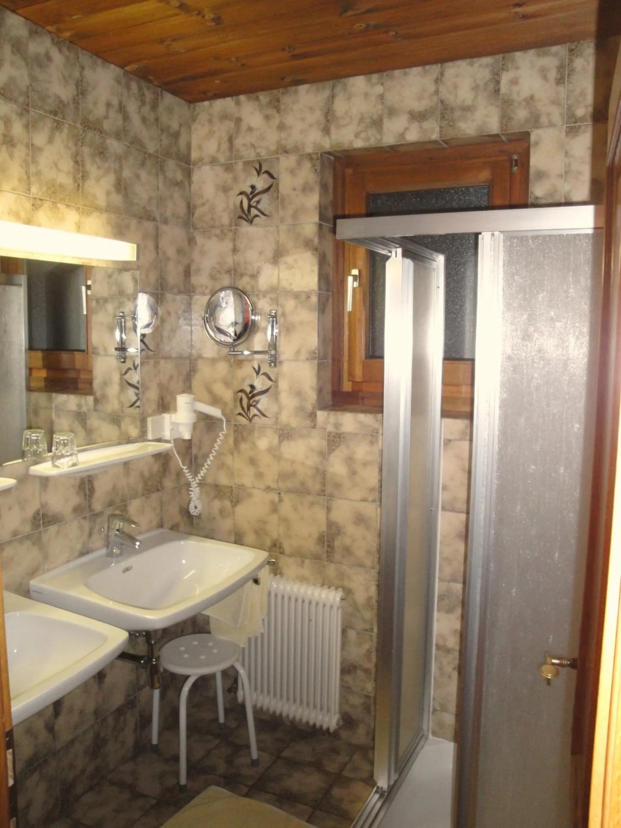 Bathroom in Pension & Appartement Steinwender
