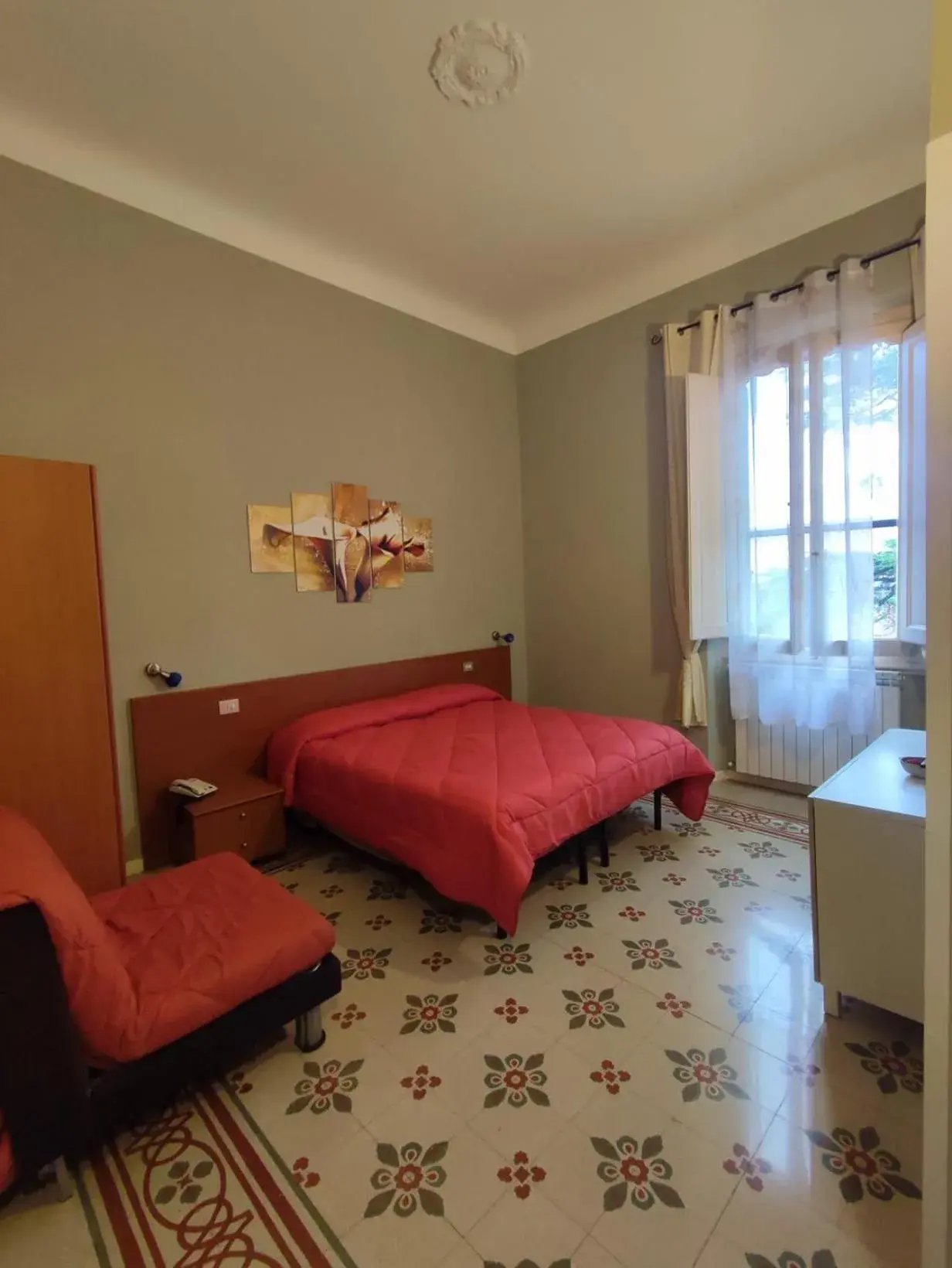 Standard King Room - single occupancy in Villa Al Piano Standard King Room - single occupancy in Villa Al Piano